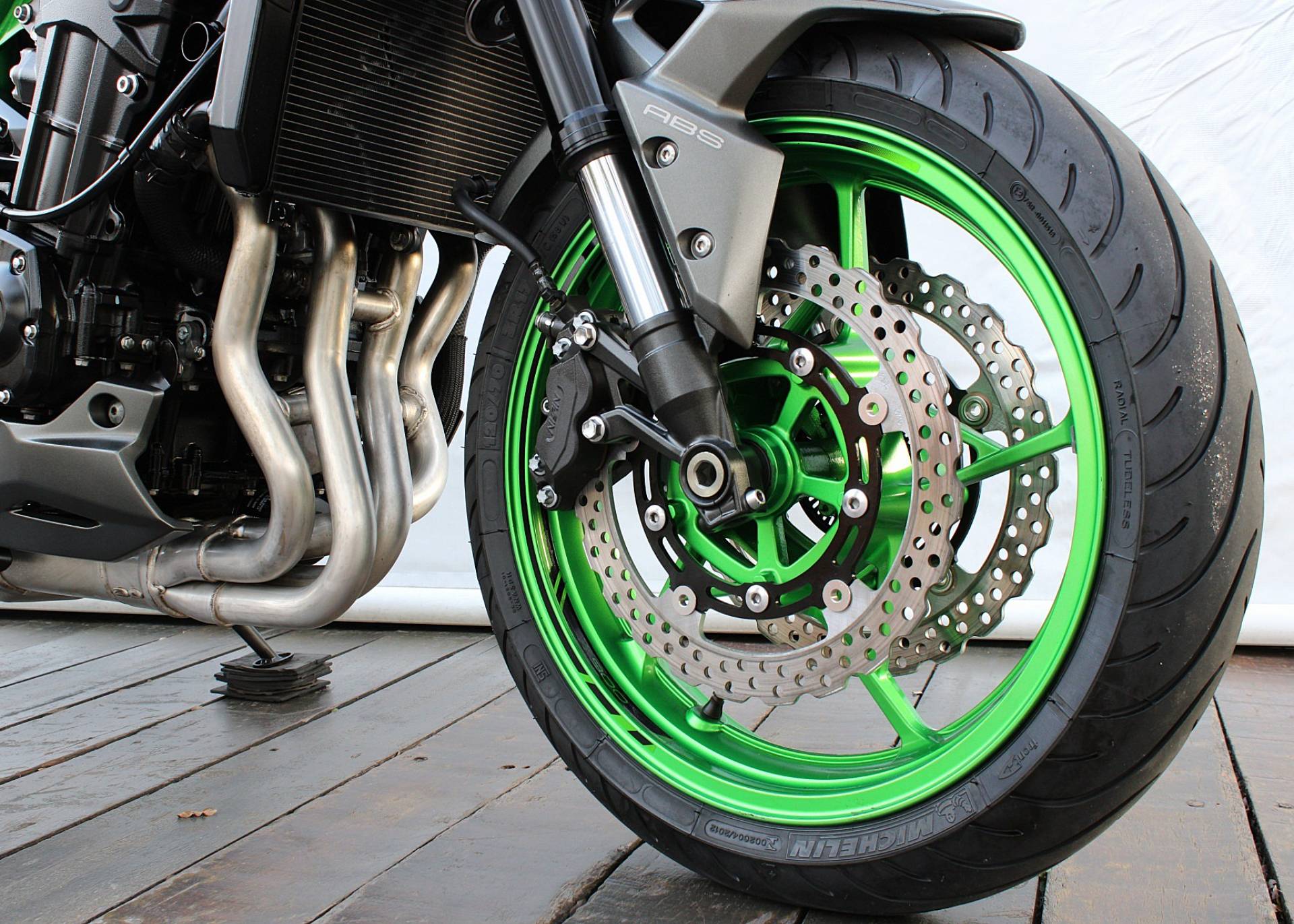 KAWASAKI Z900