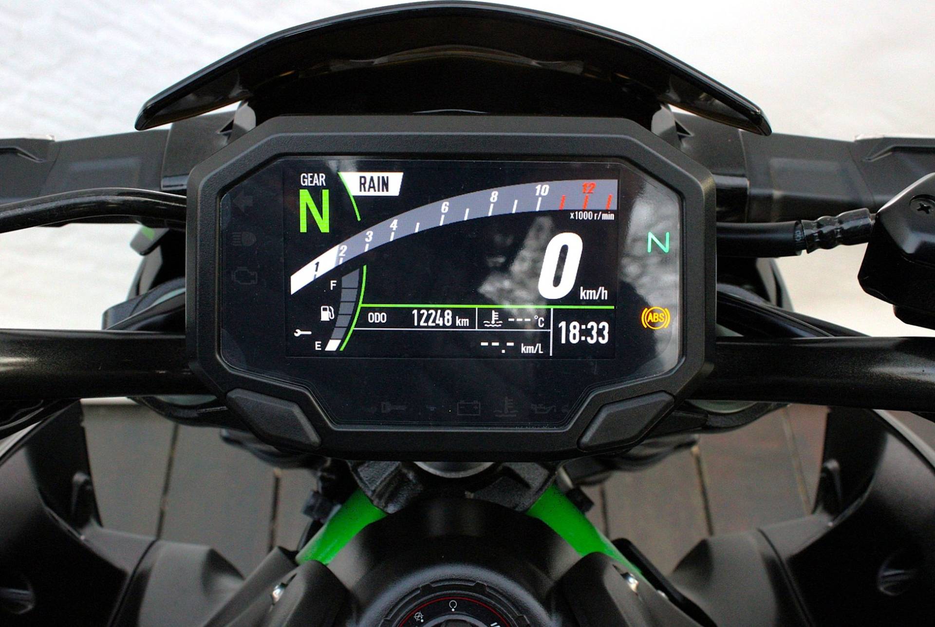 KAWASAKI Z900