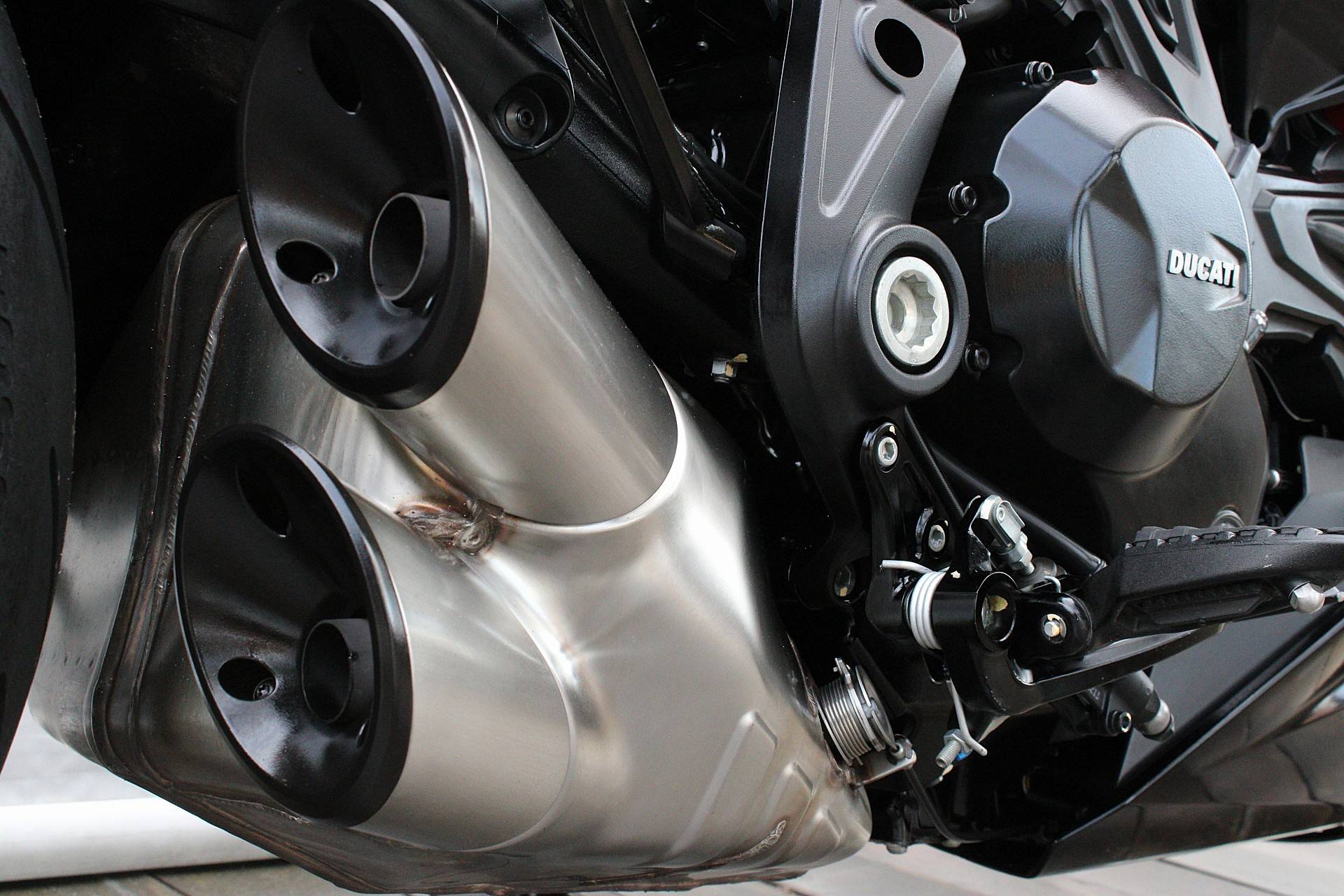 DUCATI DIAVEL 1260 S