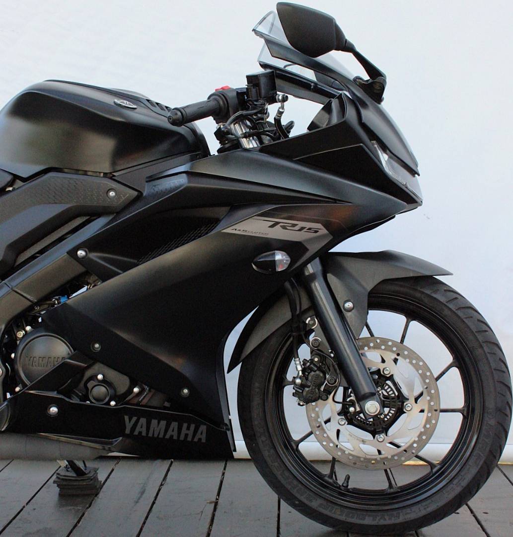 YAMAHA YZF R15