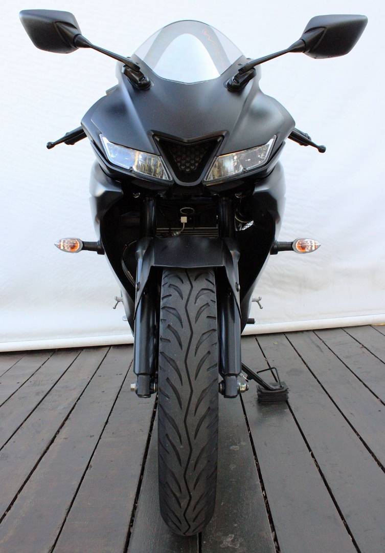 YAMAHA YZF R15
