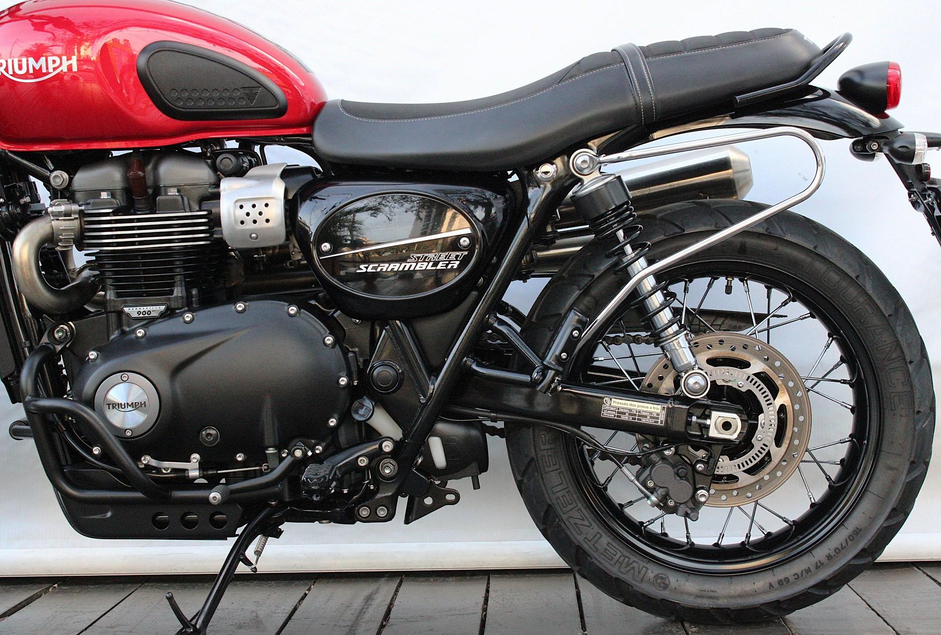TRIUMPH STREET SCRAMBLER