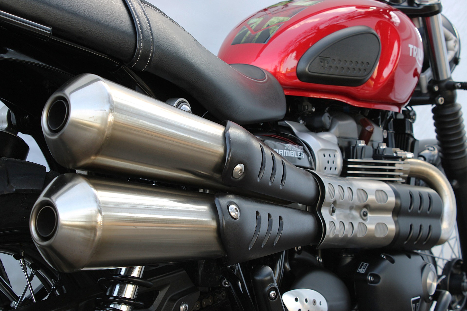 TRIUMPH STREET SCRAMBLER