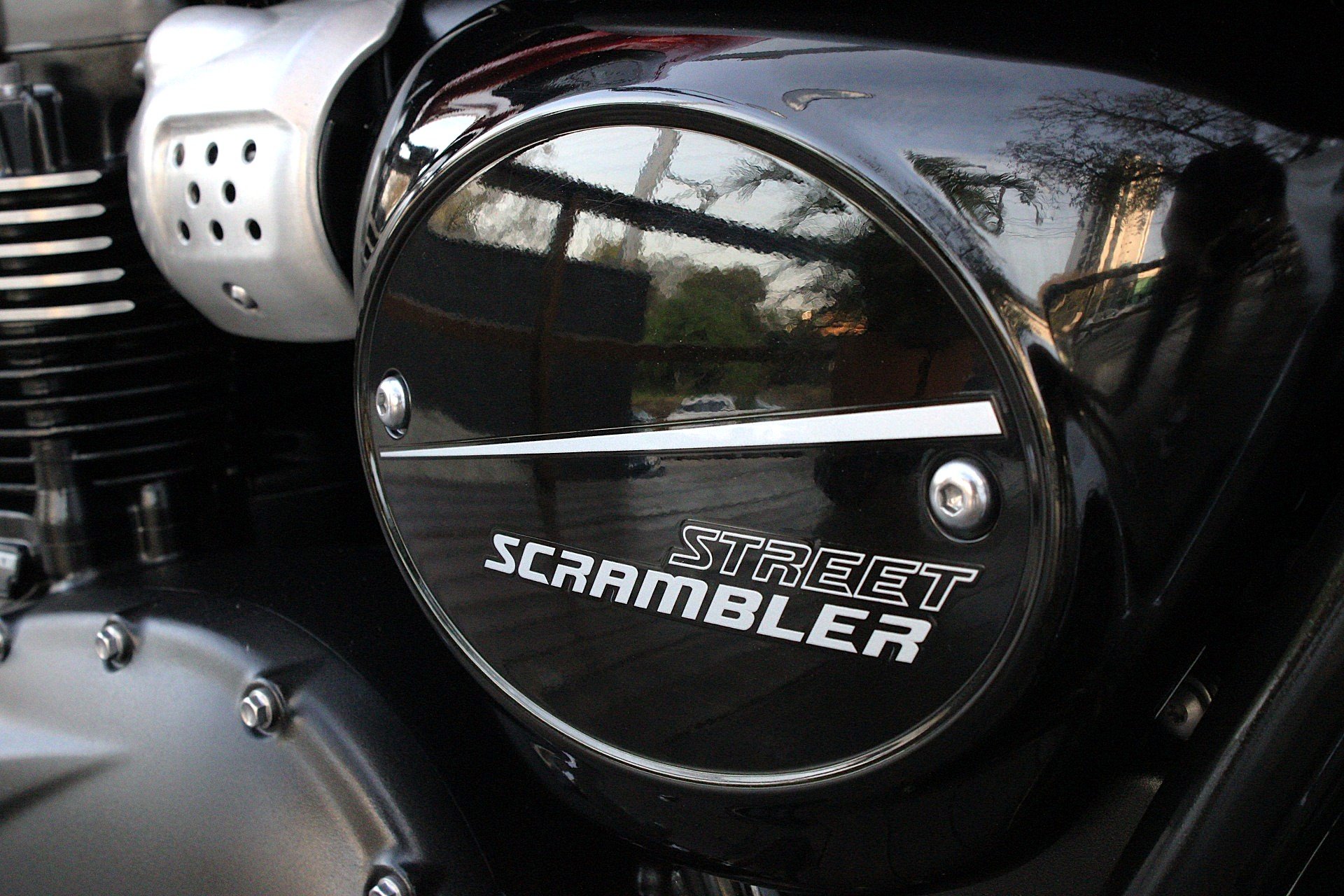 TRIUMPH STREET SCRAMBLER