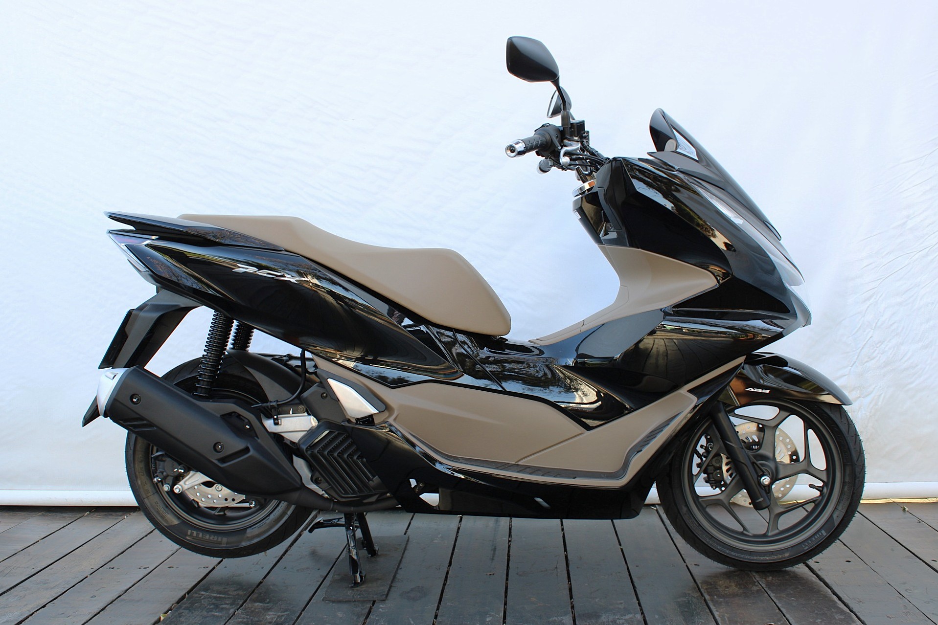 HONDA PCX DLX