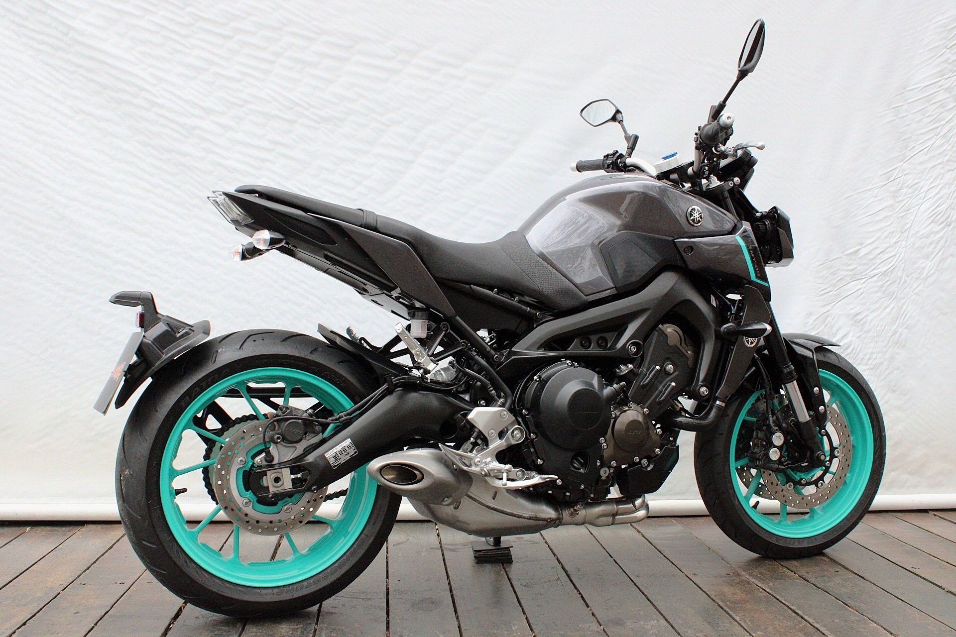 YAMAHA MT-09