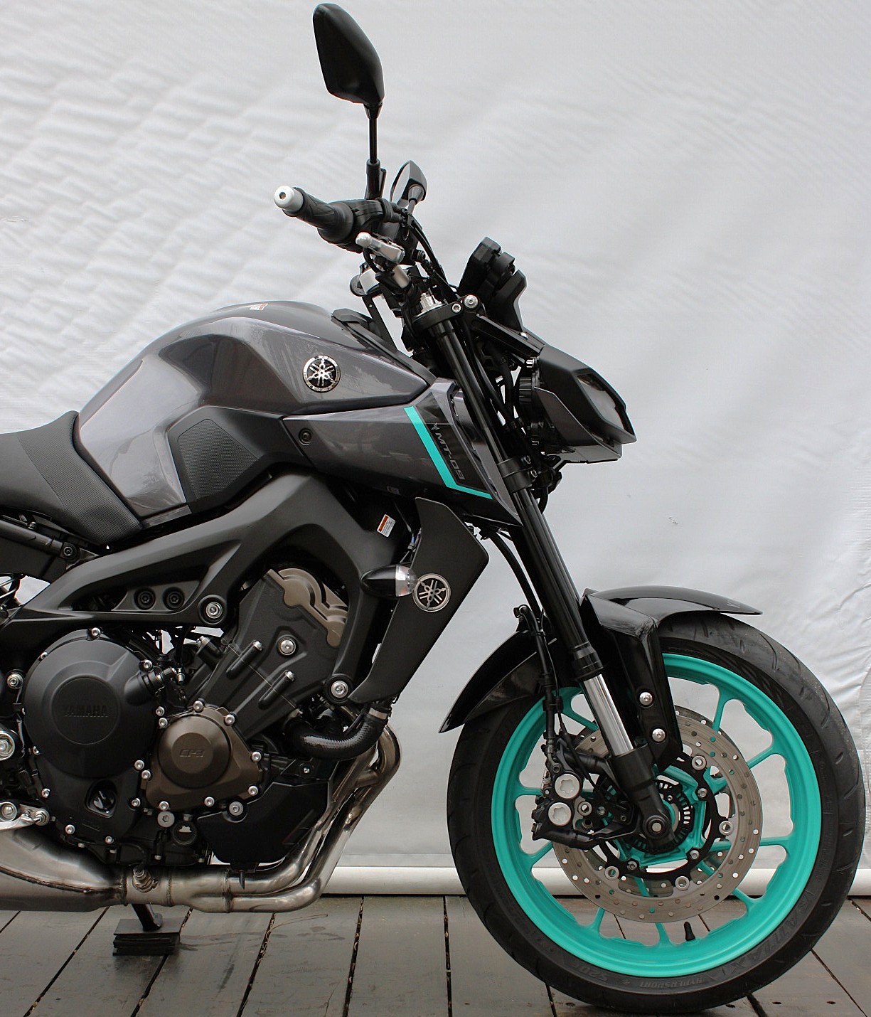 YAMAHA MT-09