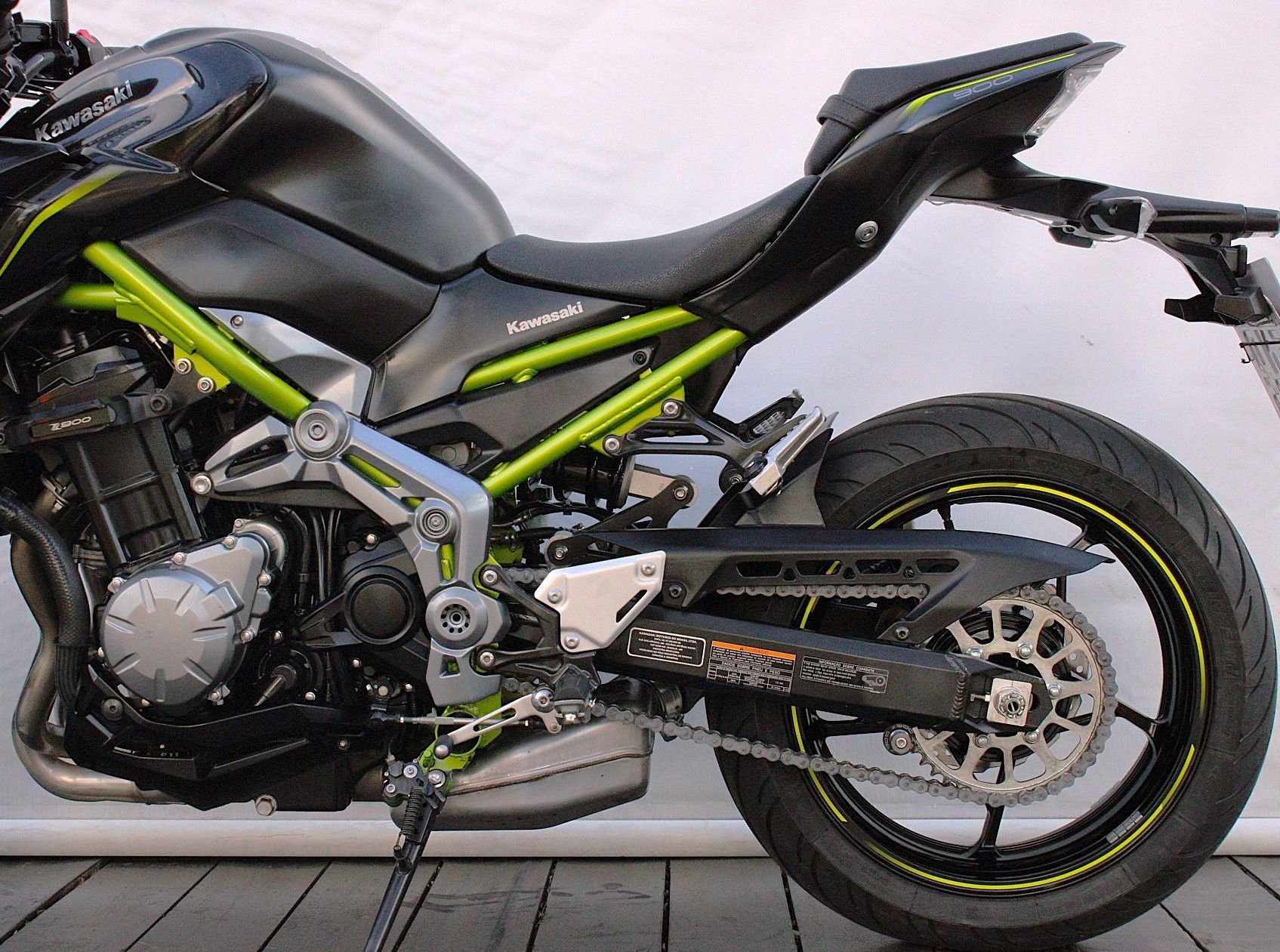 KAWASAKI Z900