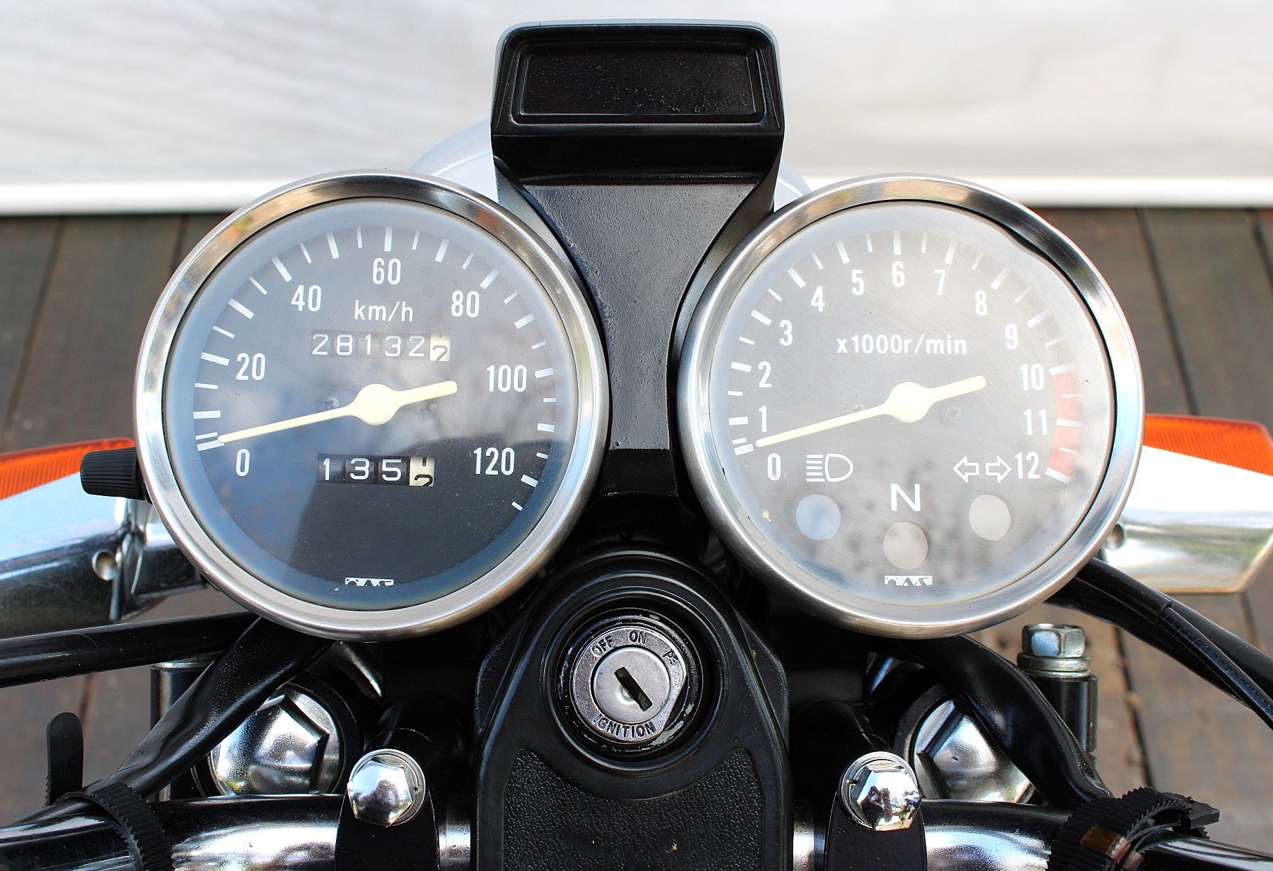 SUZUKI INTRUDER 125