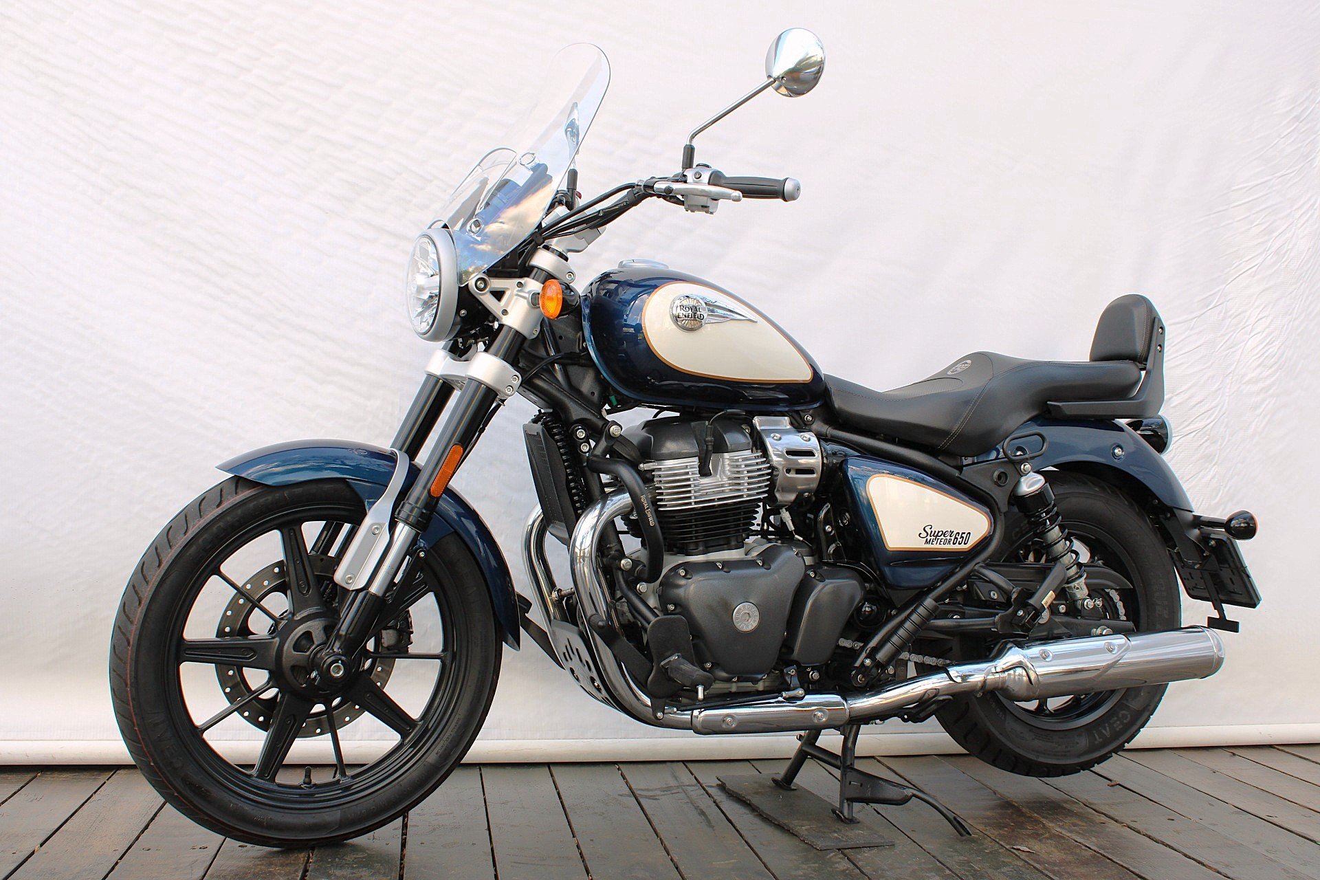 ROYAL ENFIELD METEOR 650 CELESTIAL