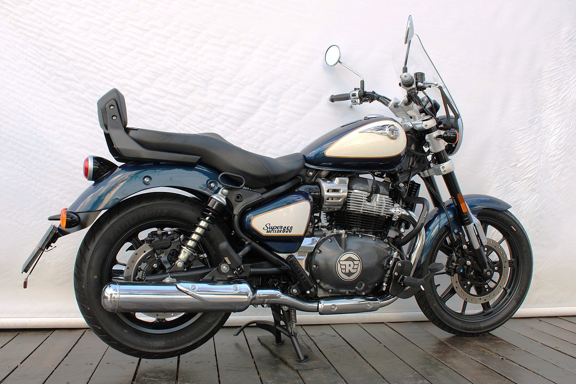 ROYAL ENFIELD METEOR 650 CELESTIAL