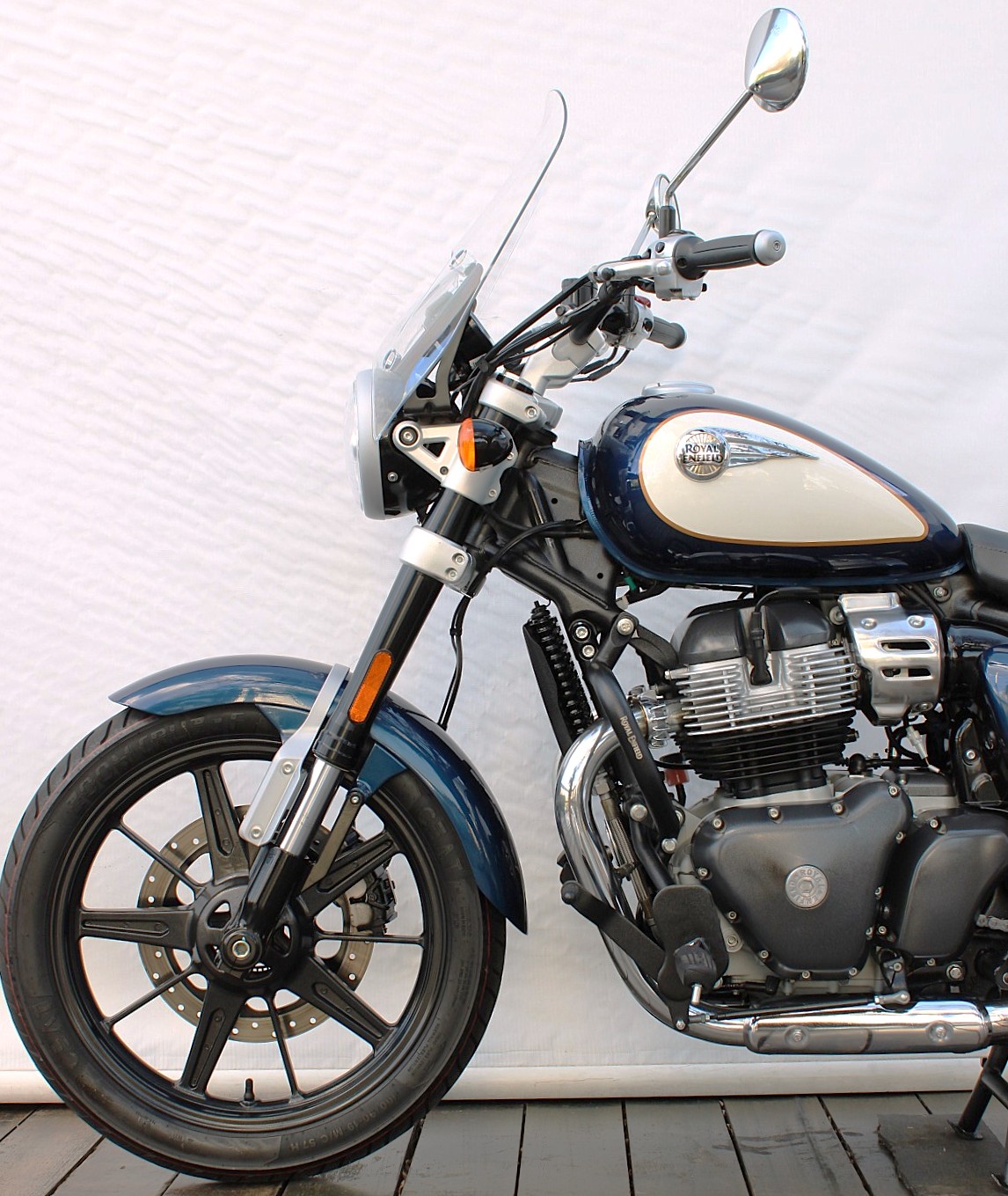 ROYAL ENFIELD METEOR 650 CELESTIAL