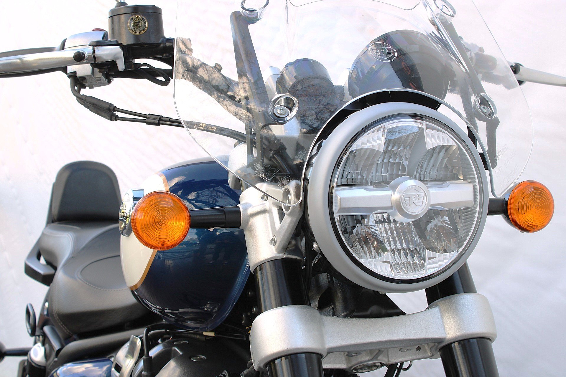 ROYAL ENFIELD METEOR 650 CELESTIAL