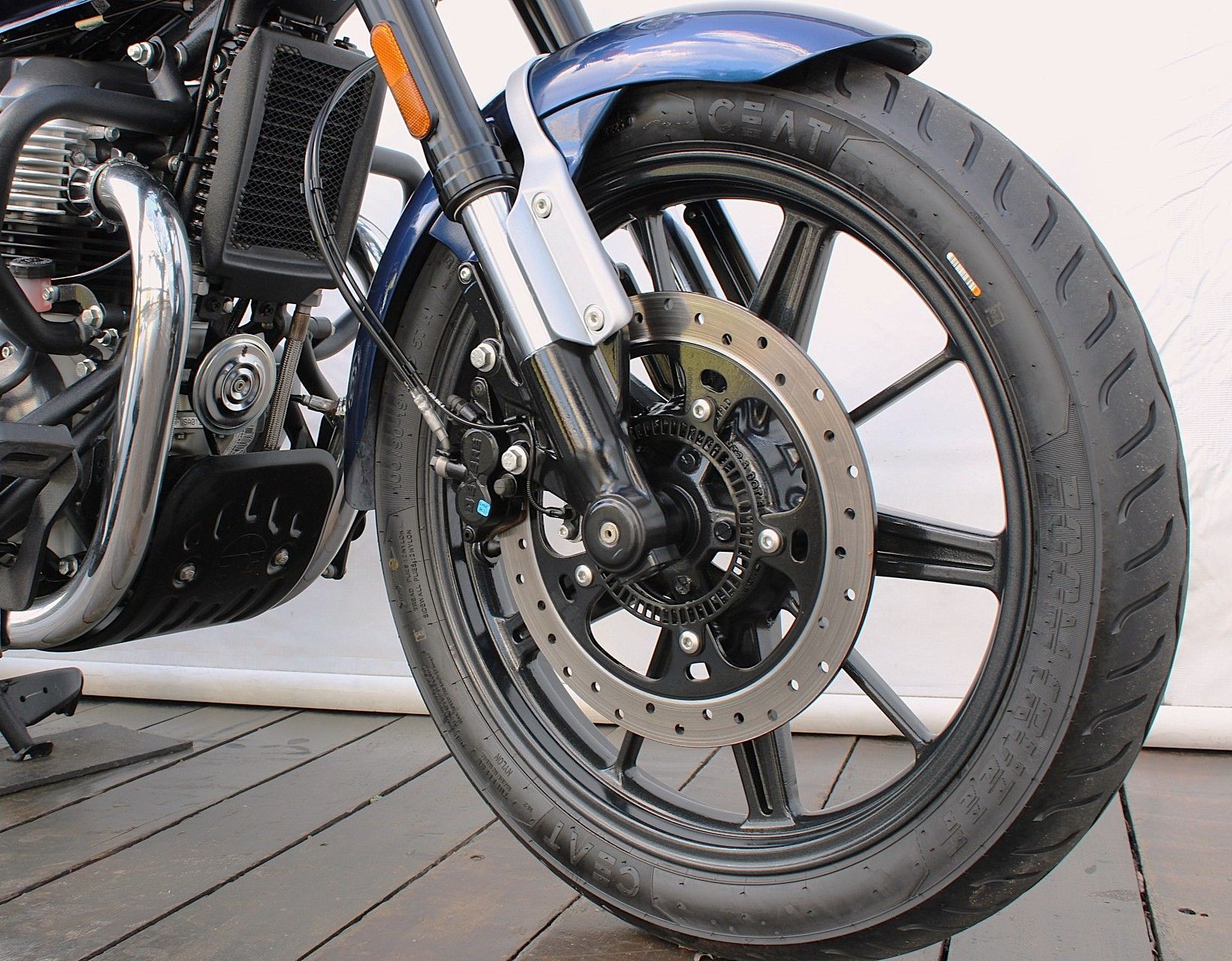 ROYAL ENFIELD METEOR 650 CELESTIAL