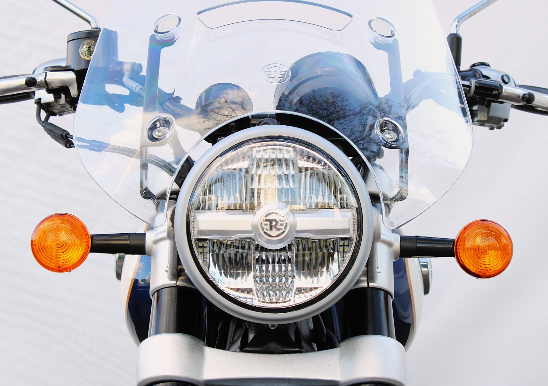 ROYAL ENFIELD METEOR 650 CELESTIAL