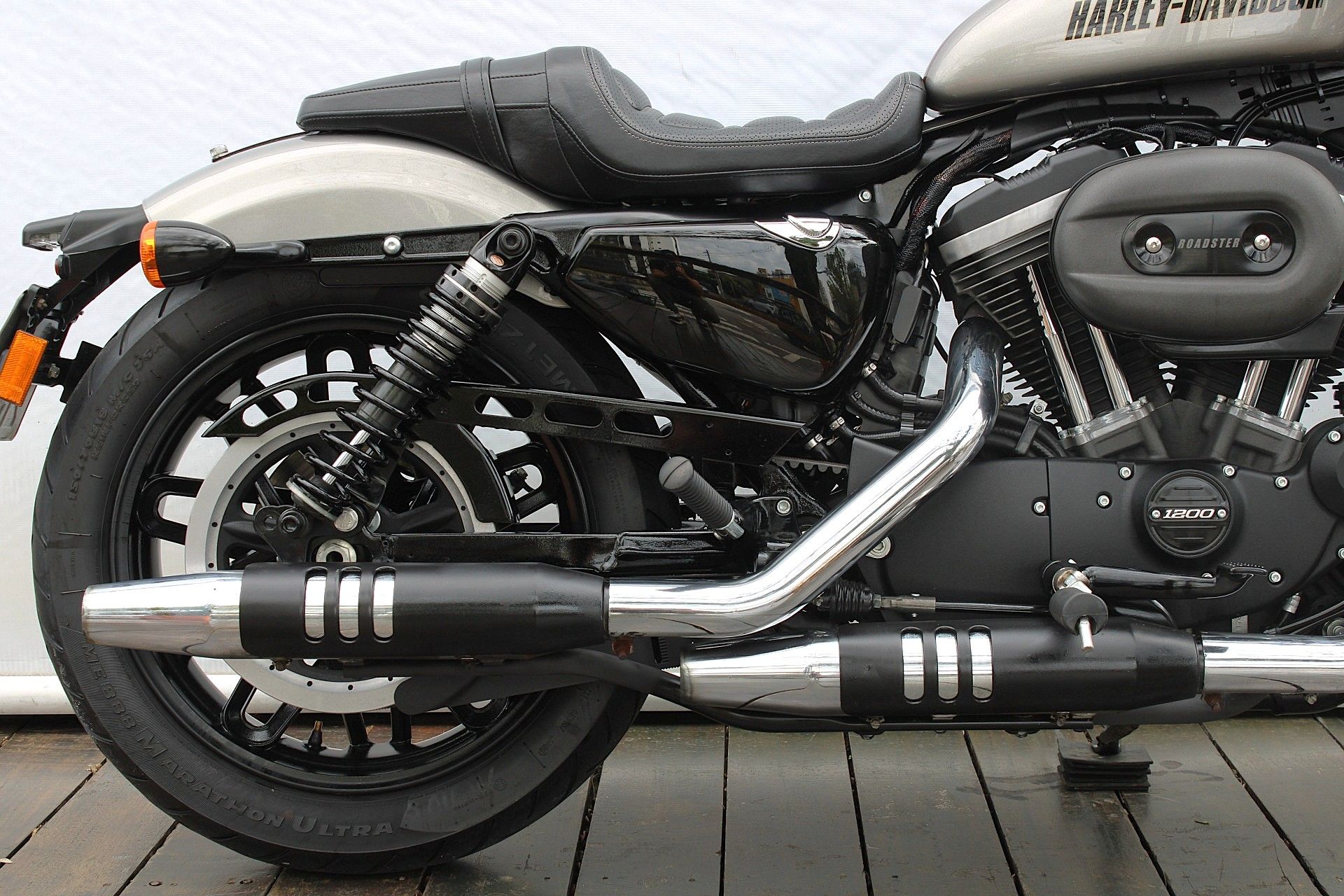 HARLEY-DAVIDSON SPORTSTER ROADSTER
