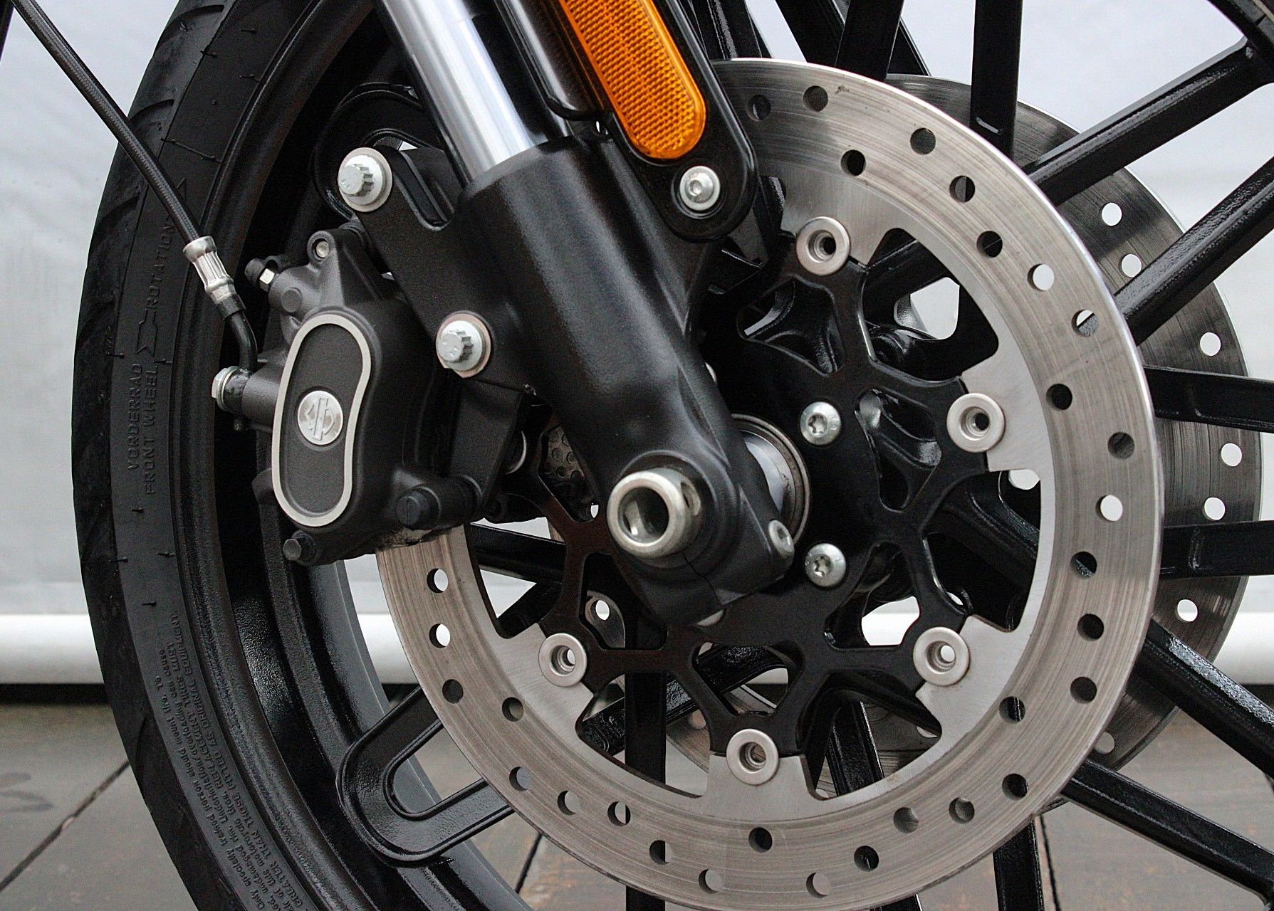 HARLEY-DAVIDSON SPORTSTER ROADSTER