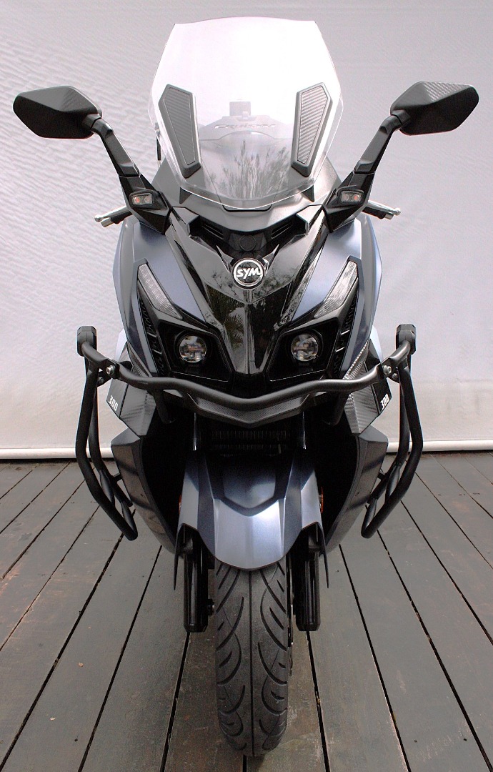 DAFRA CRUISYM 300