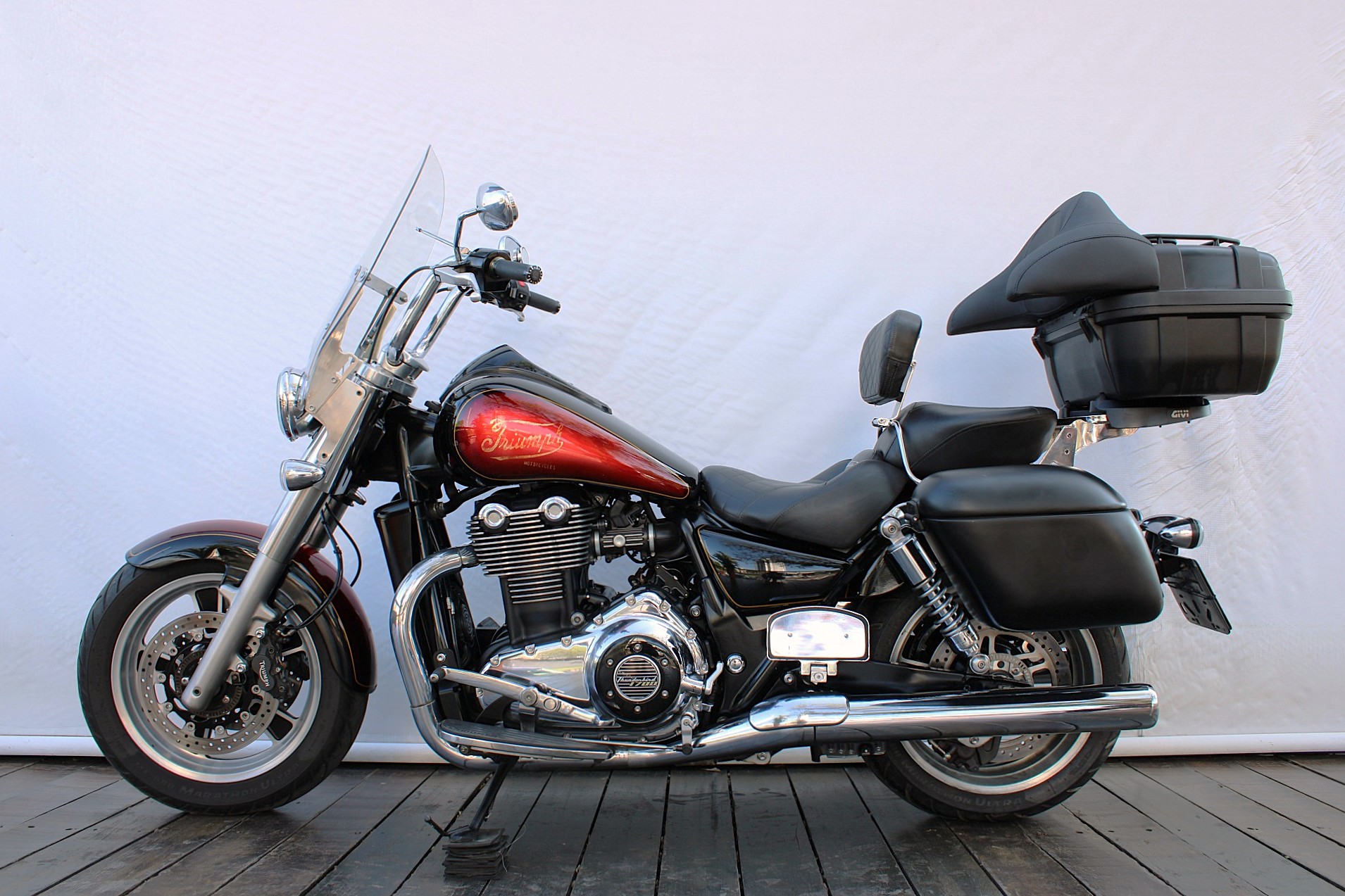 TRIUMPH THUNDERBIRD COMMANDER ABS