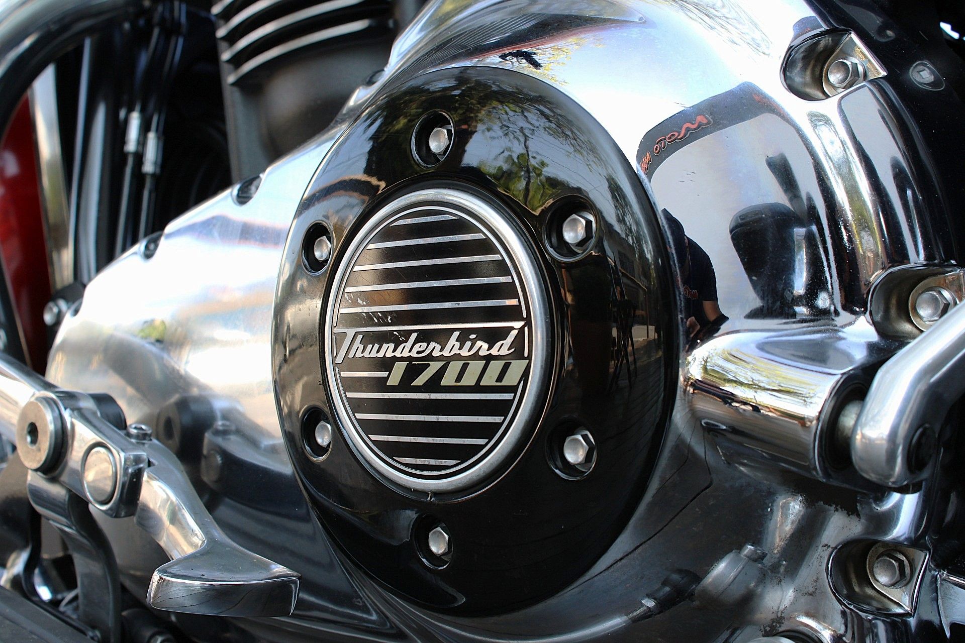 TRIUMPH THUNDERBIRD COMMANDER ABS