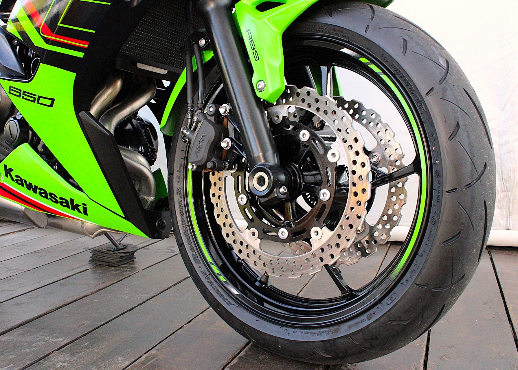 KAWASAKI NINJA 650 KRT EDITION