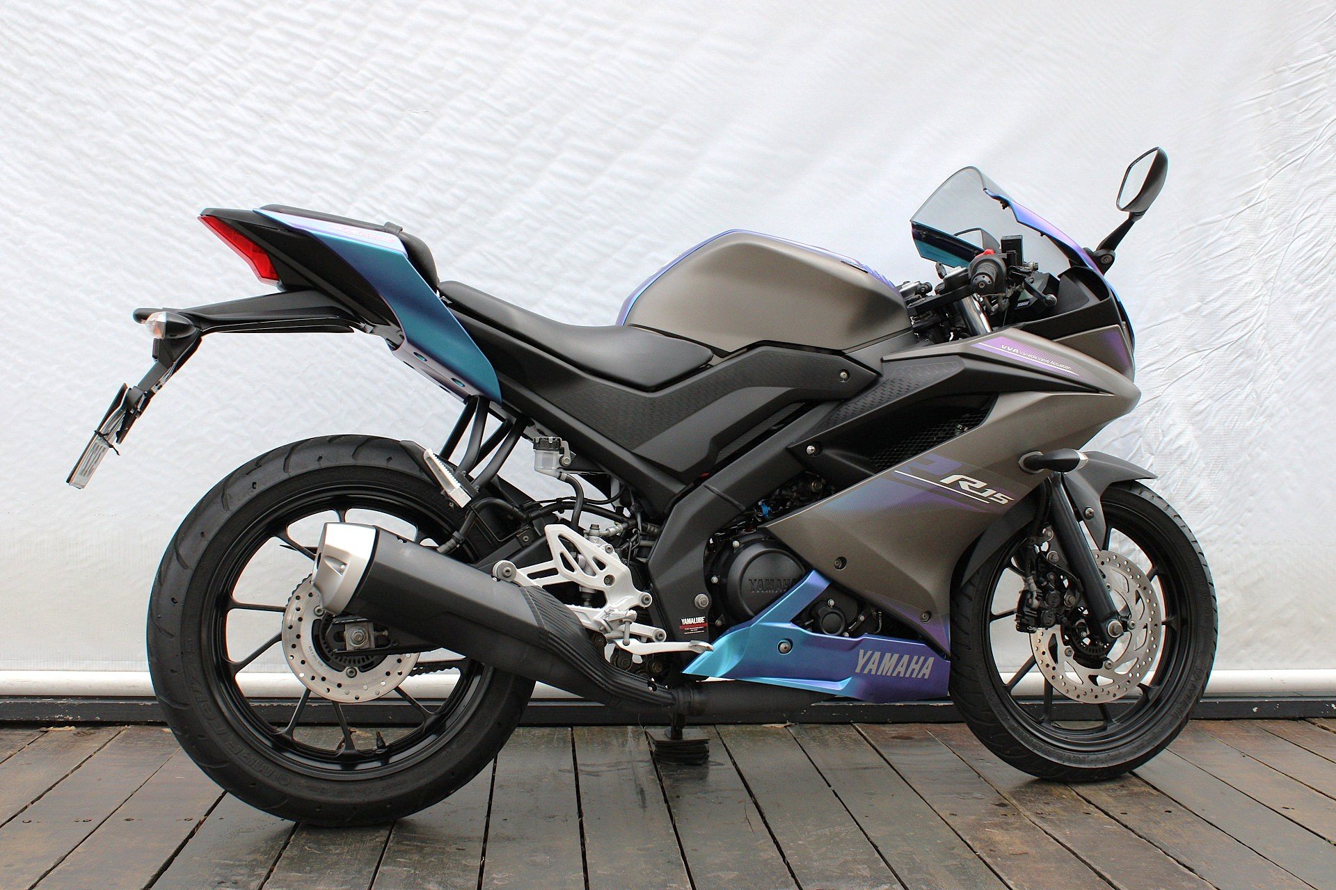 YAMAHA YZF R15