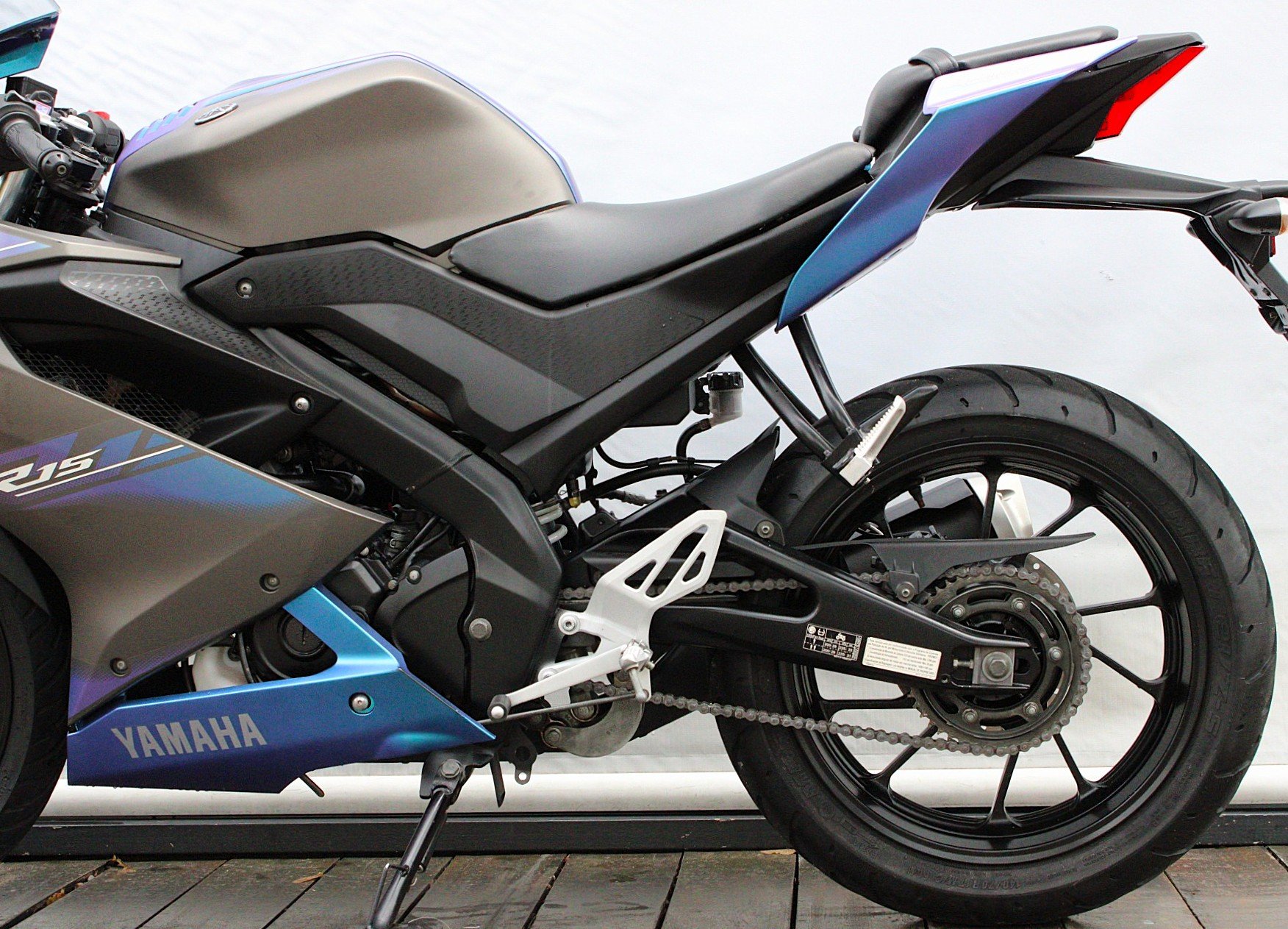 YAMAHA YZF R15