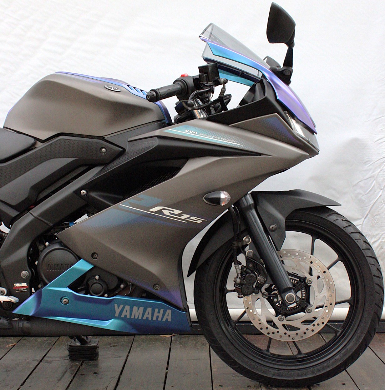 YAMAHA YZF R15