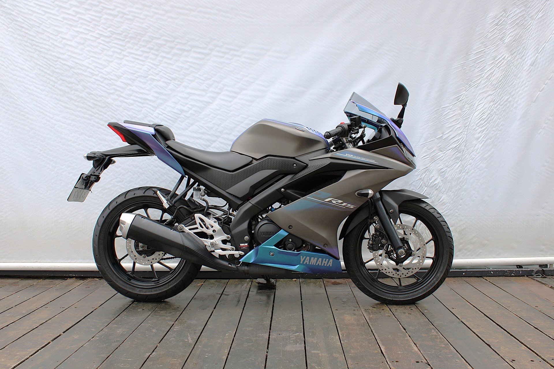YAMAHA YZF R15