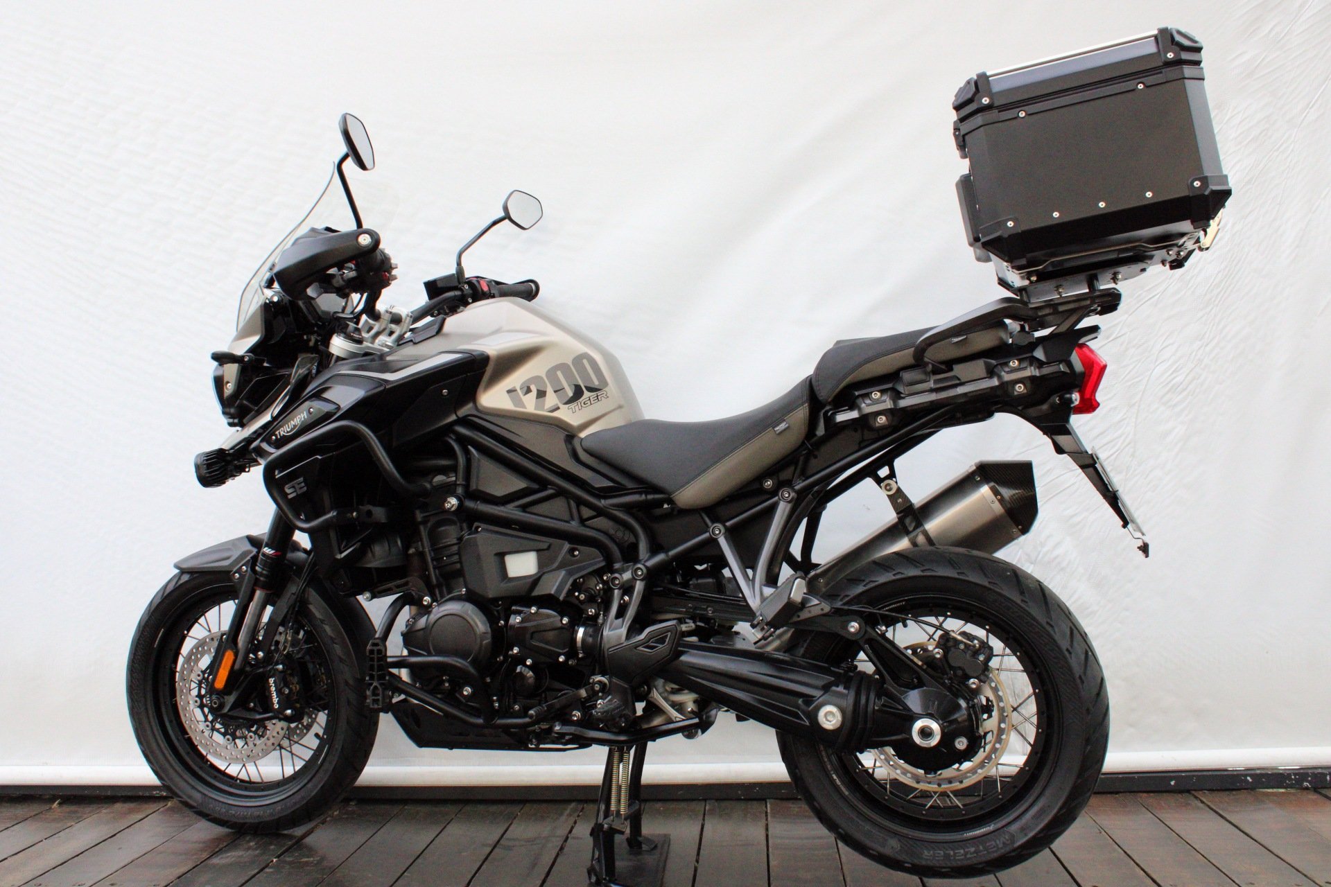 TRIUMPH TIGER 1200 DESERT EDITION