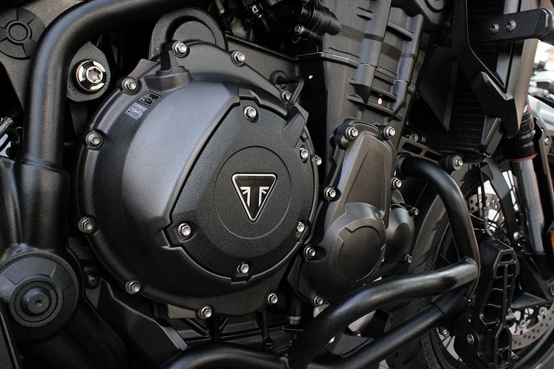 TRIUMPH TIGER 1200 DESERT EDITION