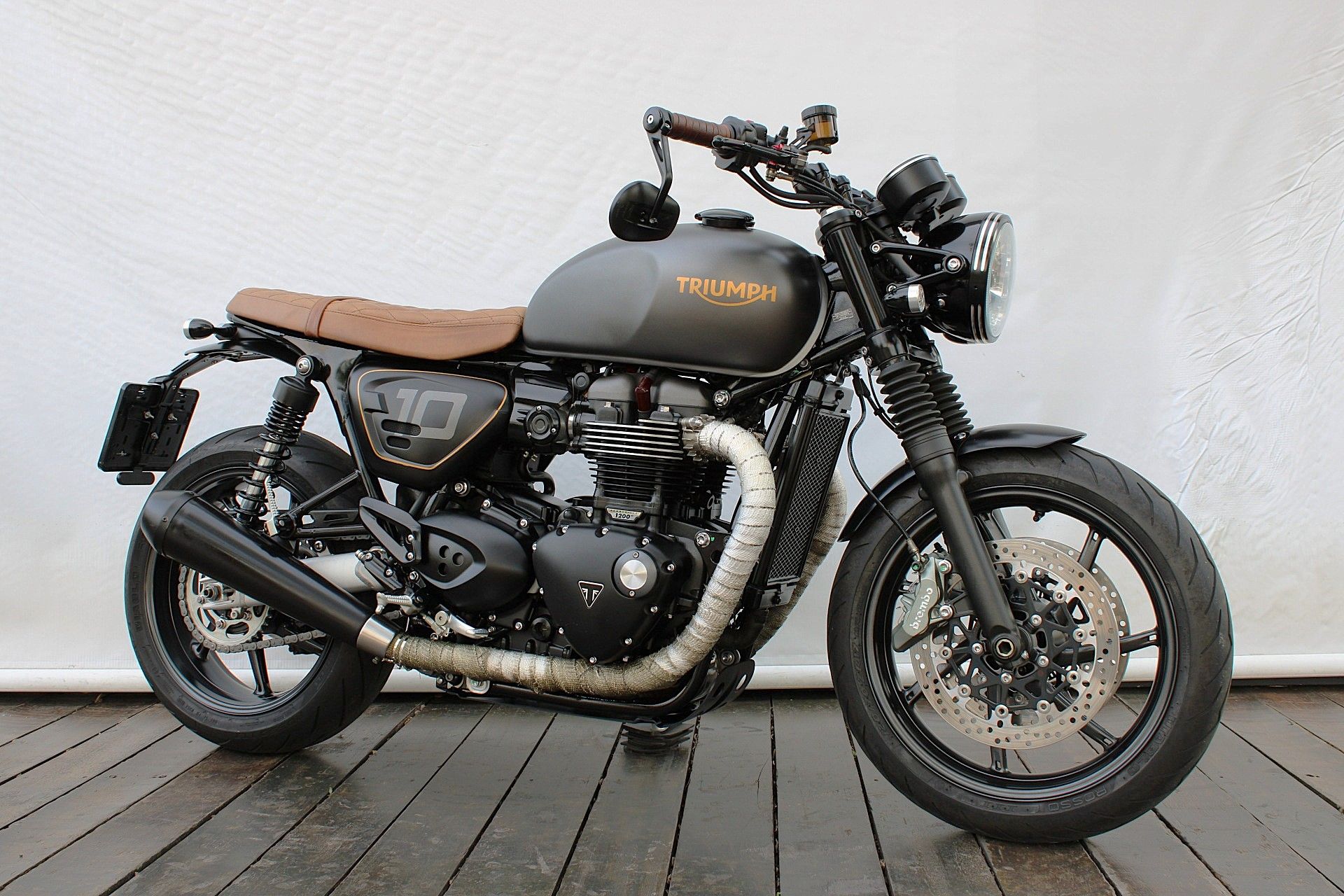 TRIUMPH SPEED TWIN 
