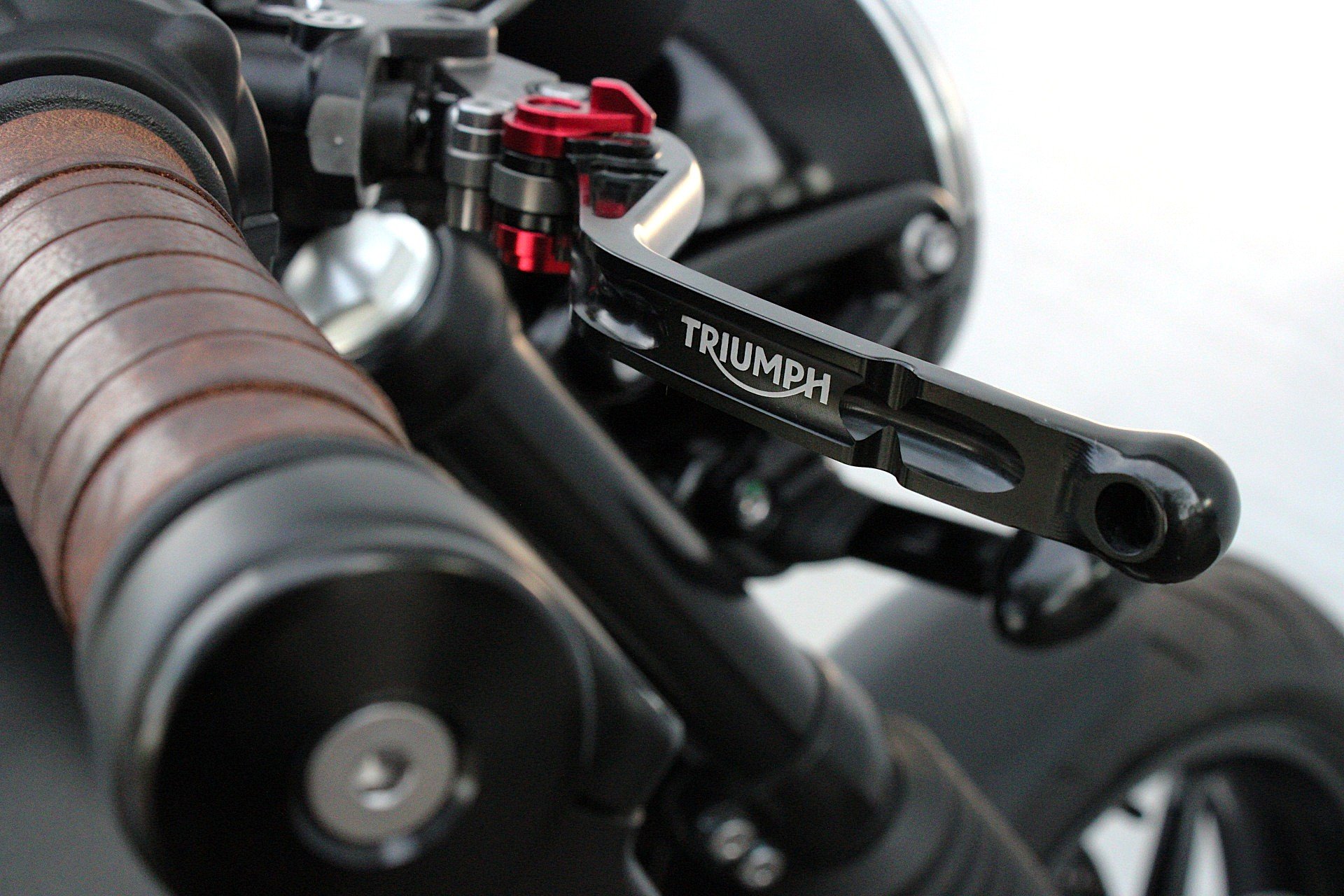 TRIUMPH SPEED TWIN 