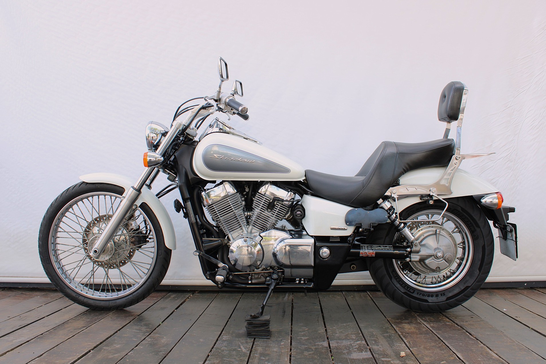 HONDA SHADOW 750