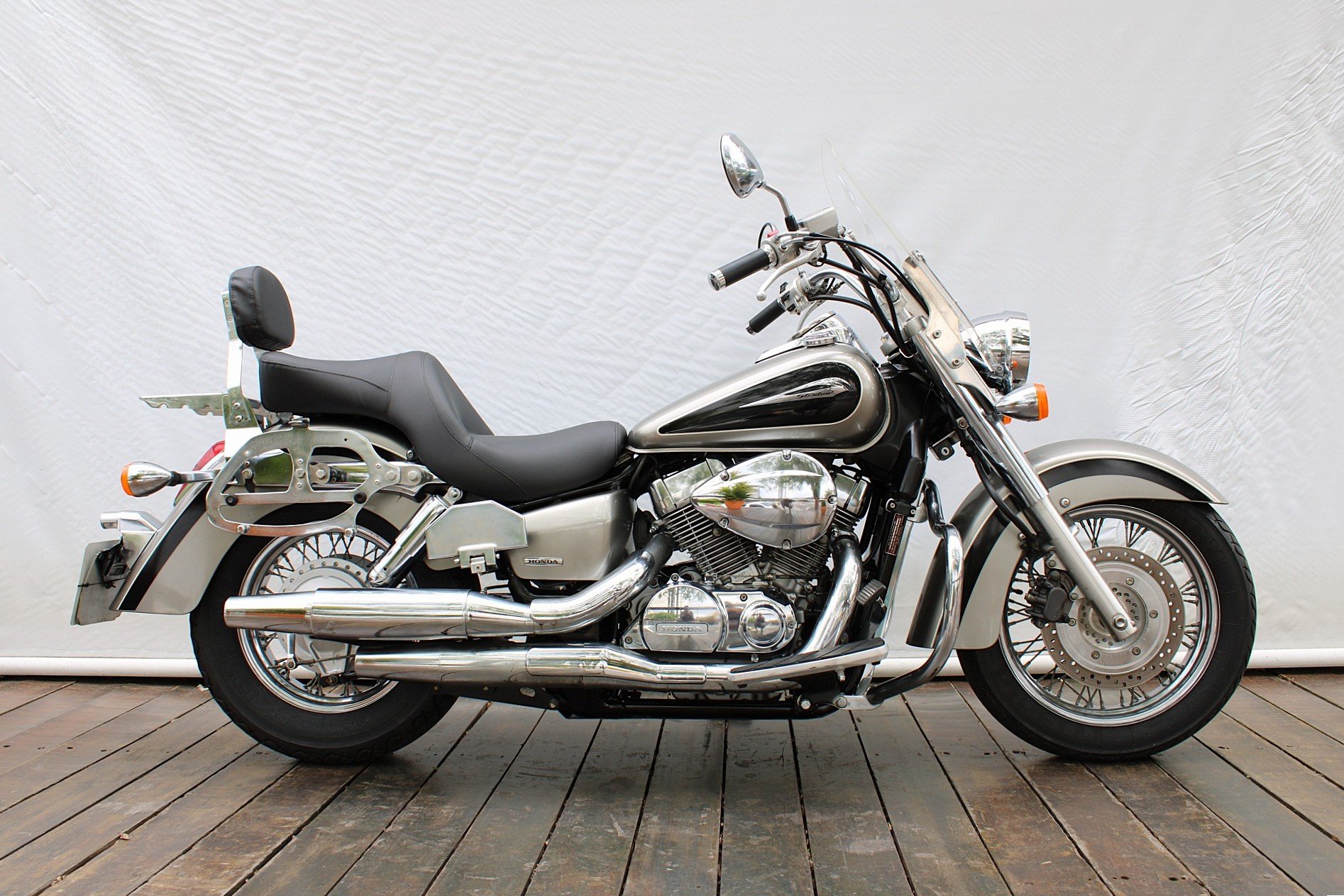 HONDA SHADOW 750