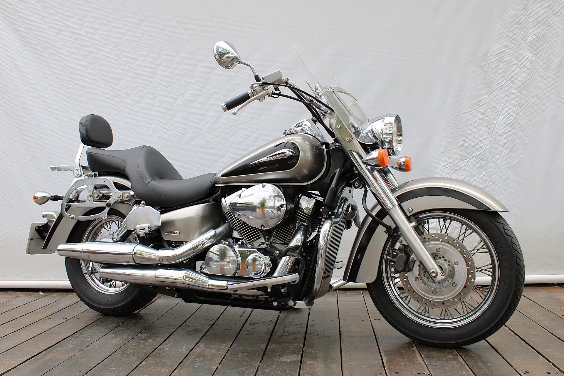 HONDA SHADOW 750