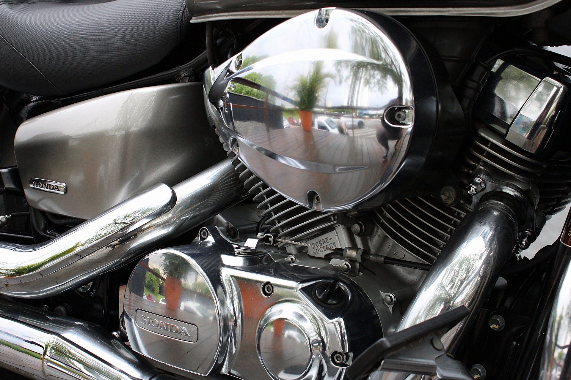 HONDA SHADOW 750