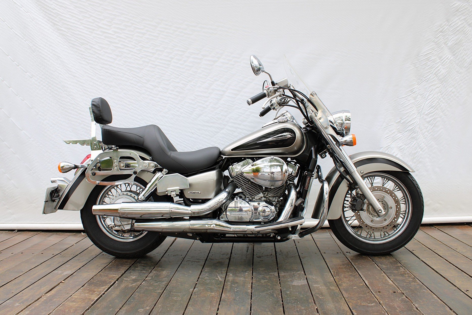 HONDA SHADOW 750