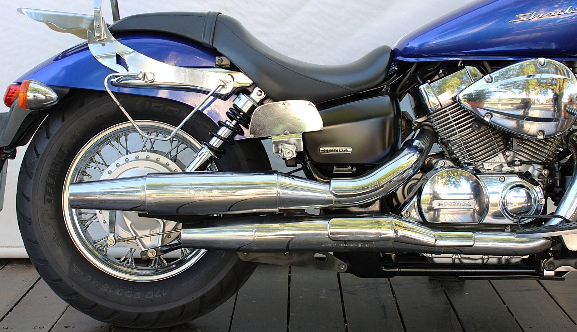 HONDA SHADOW 750