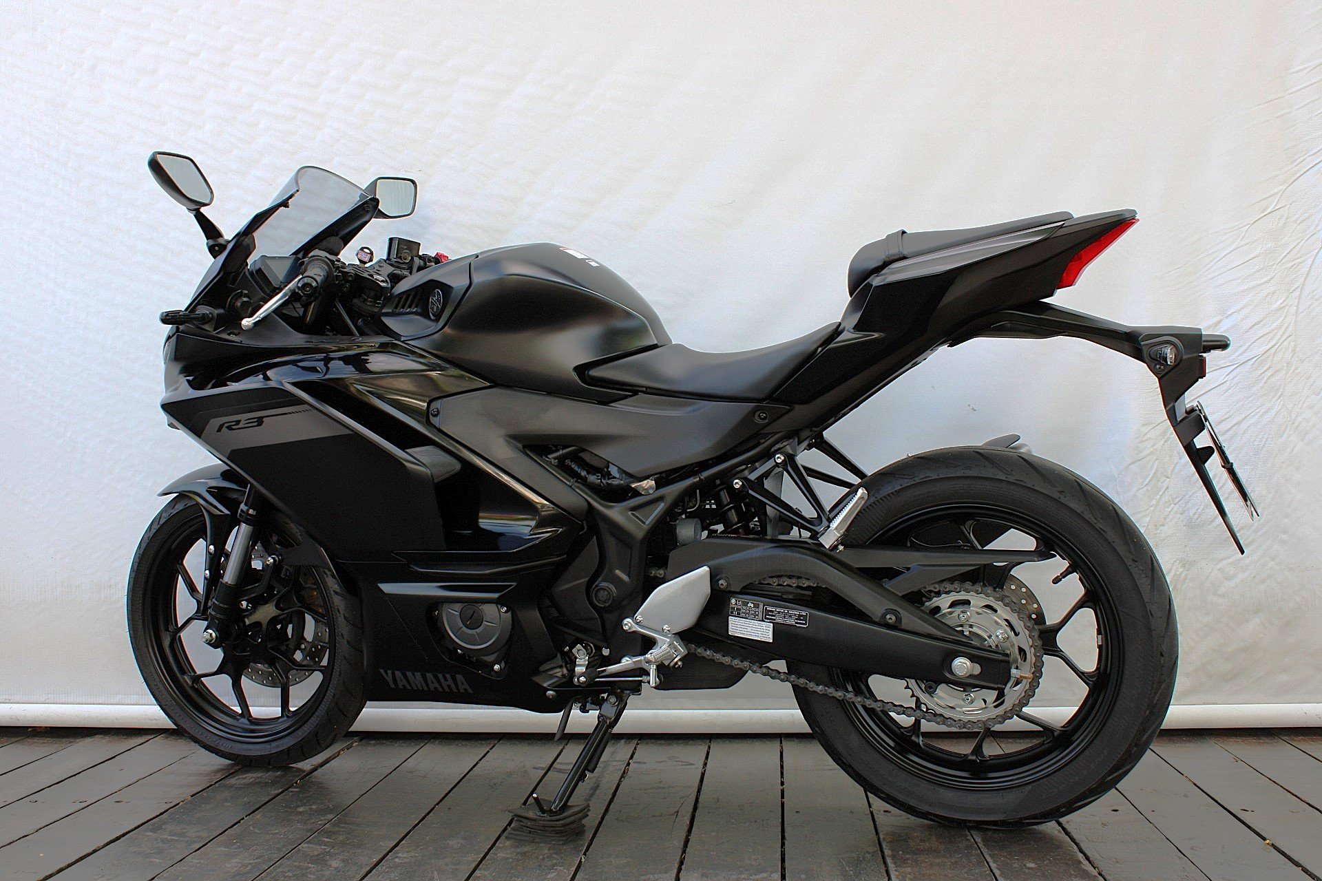 YAMAHA YZF R3 ABS CONNECTED