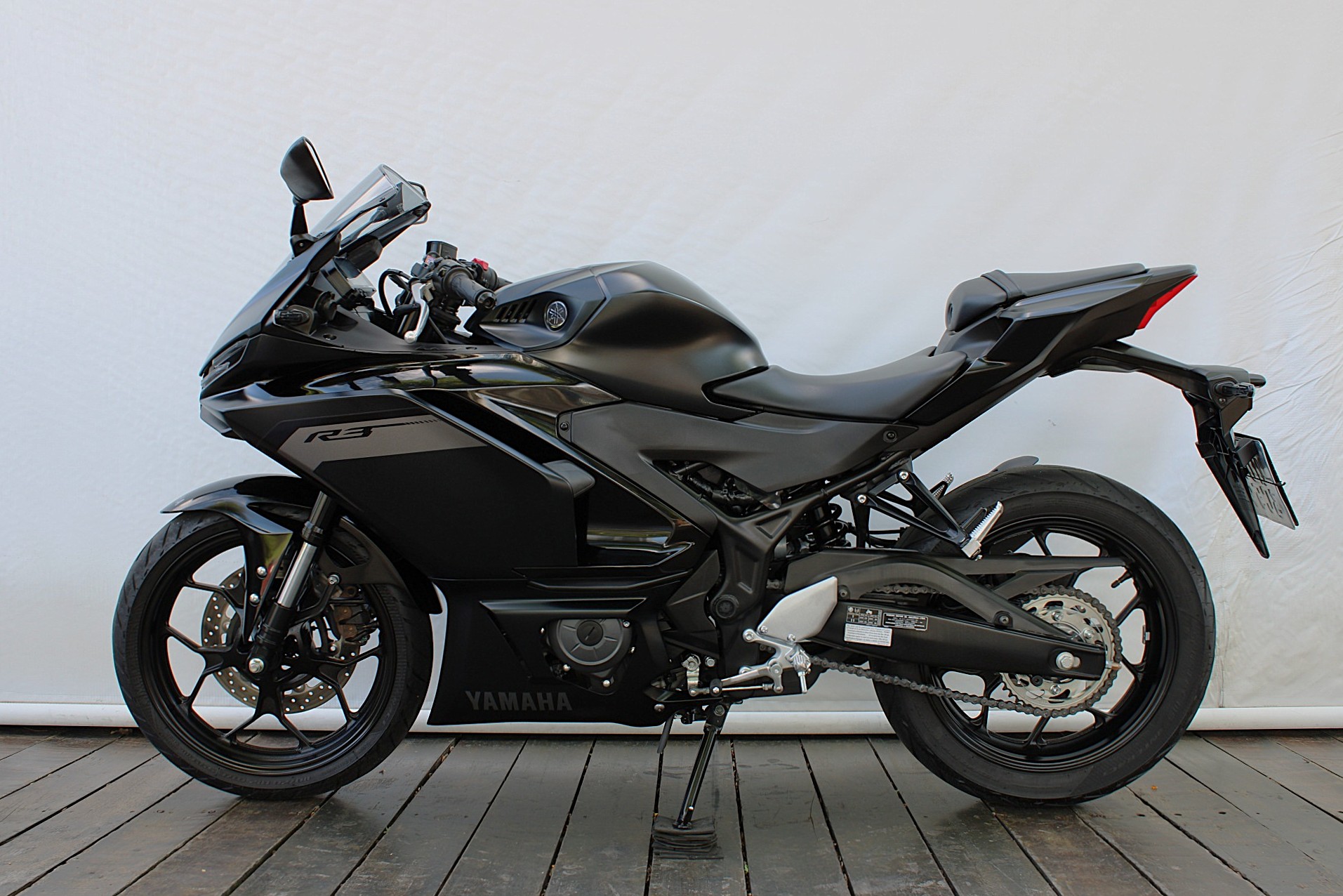 YAMAHA YZF R3 ABS CONNECTED