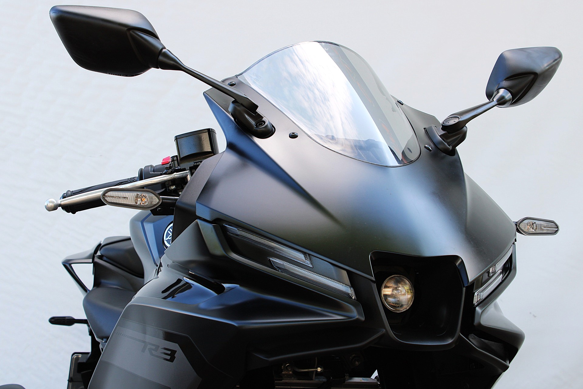 YAMAHA YZF R3 ABS CONNECTED