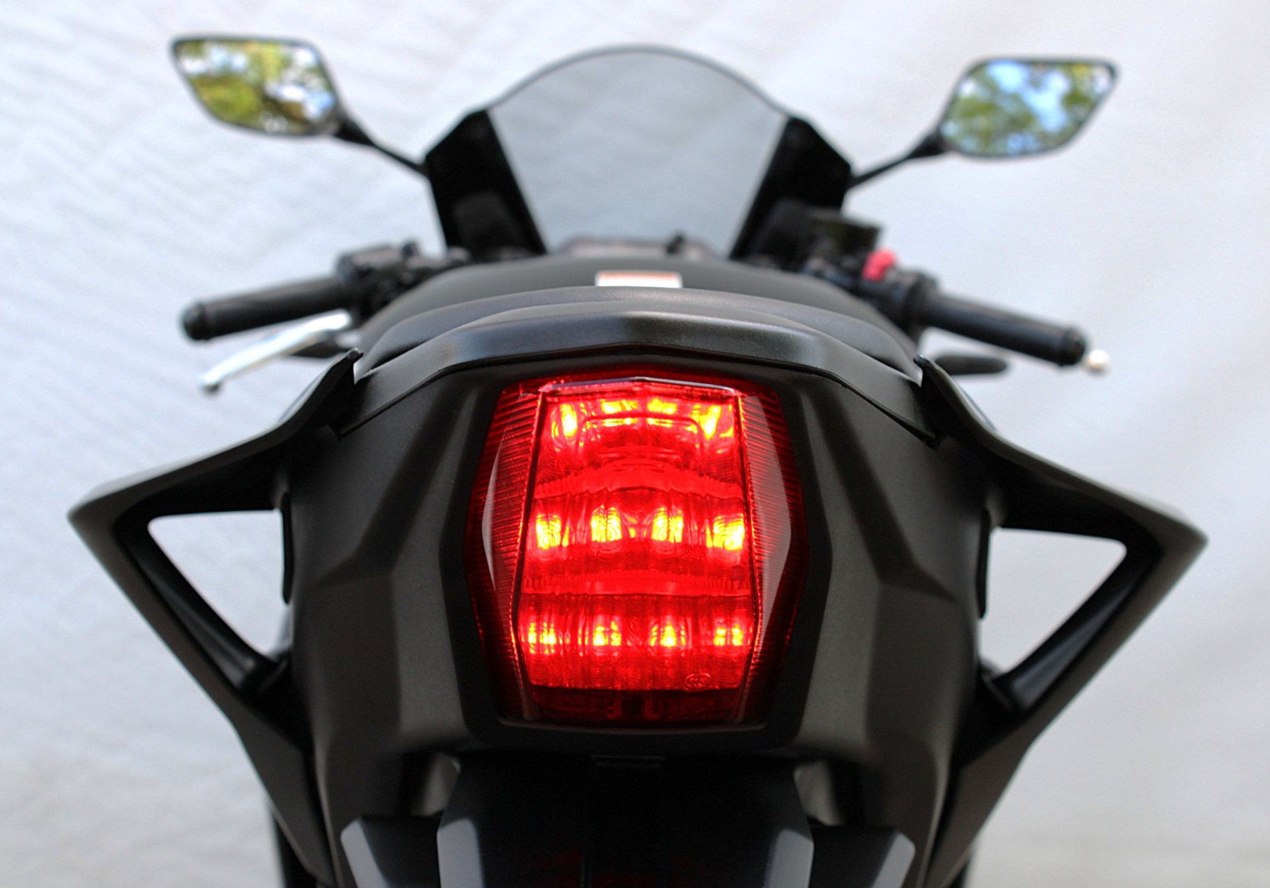 YAMAHA YZF R3 ABS CONNECTED