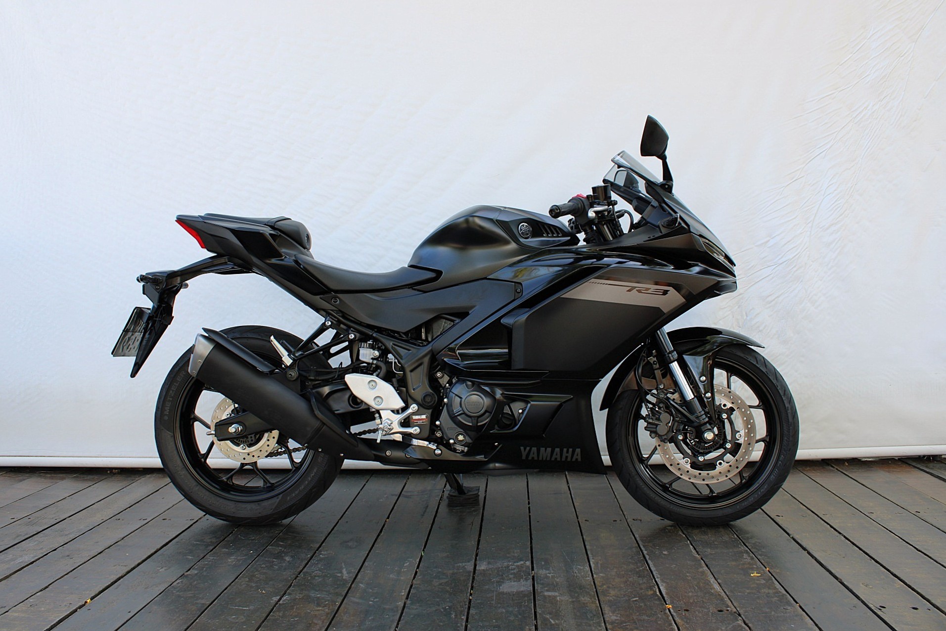 YAMAHA YZF R3 ABS CONNECTED