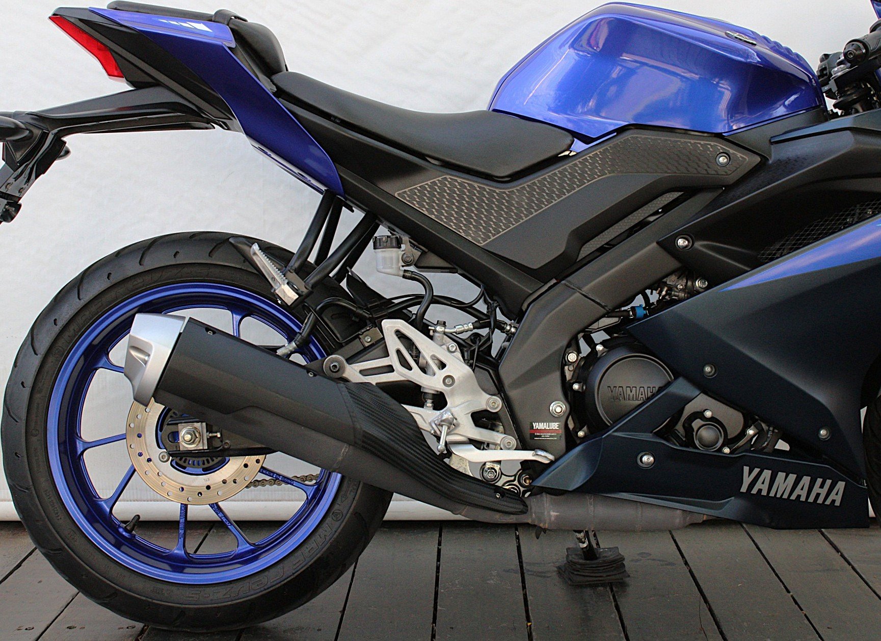YAMAHA YZF R15