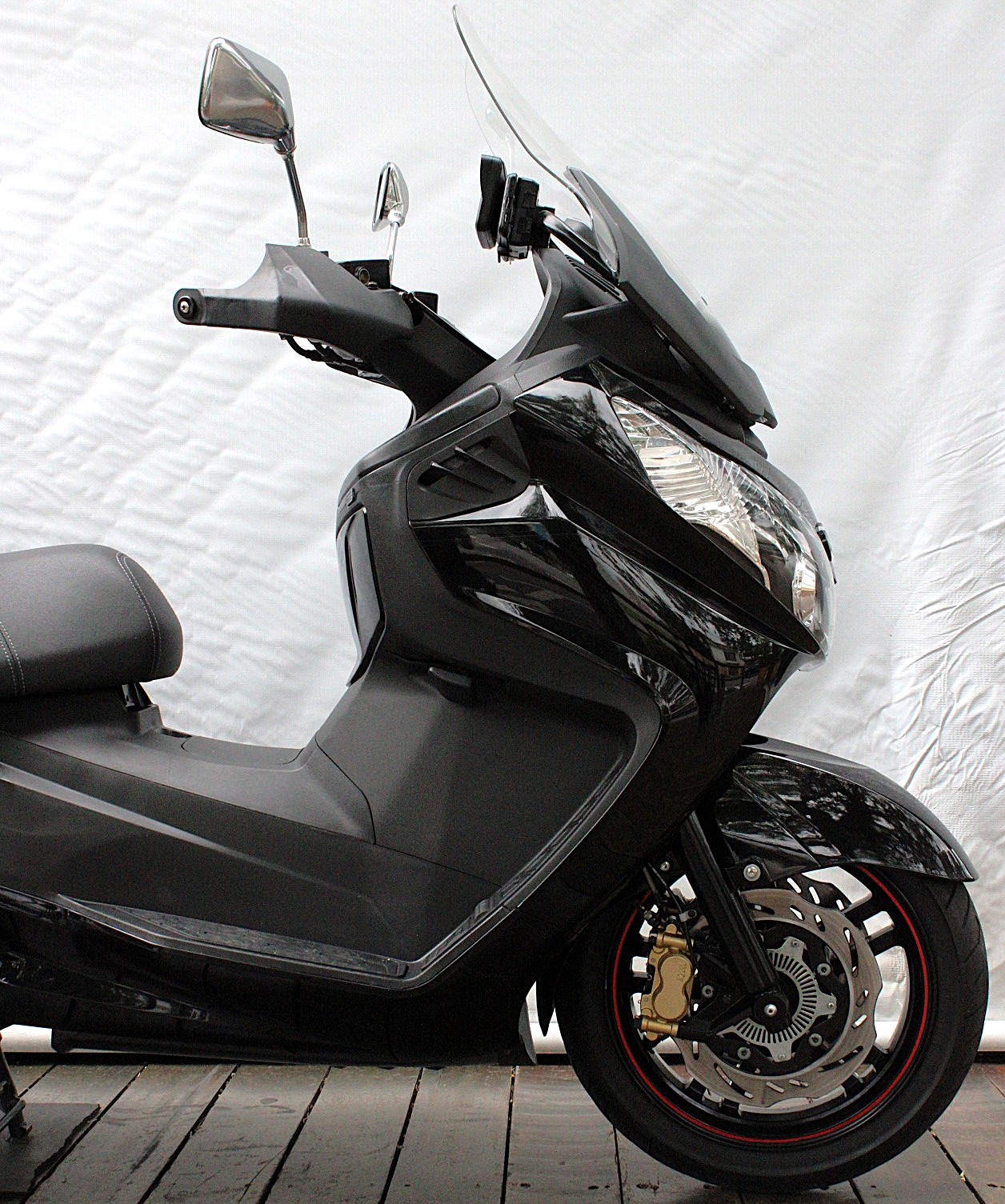 DAFRA MAXSYM 400i