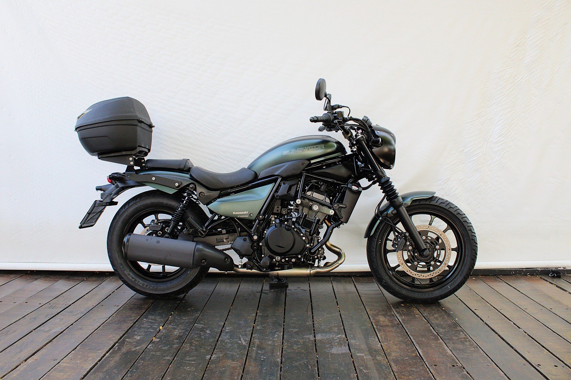 KAWASAKI ELIMINATOR 500 SE