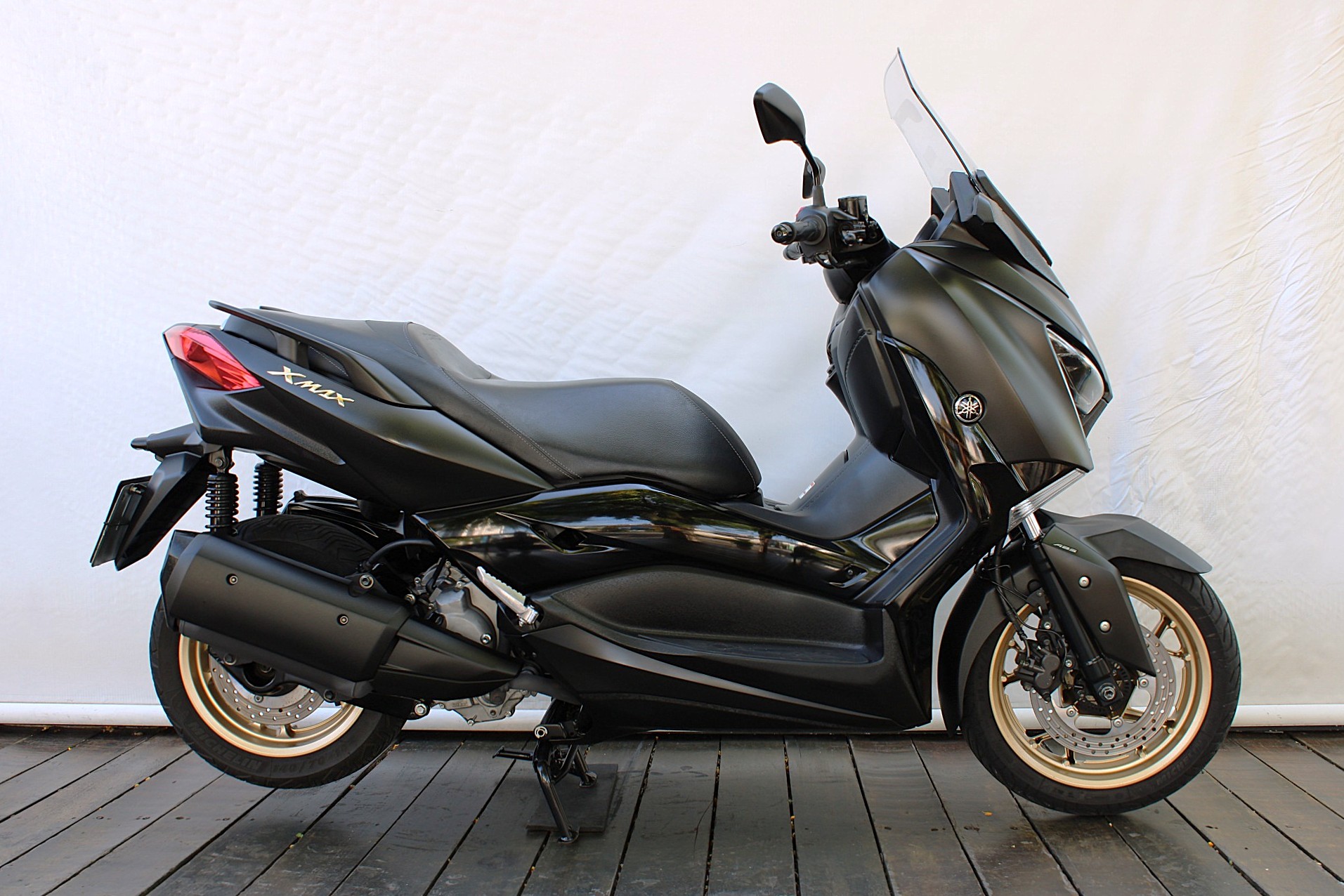 YAMAHA XMAX ABS
