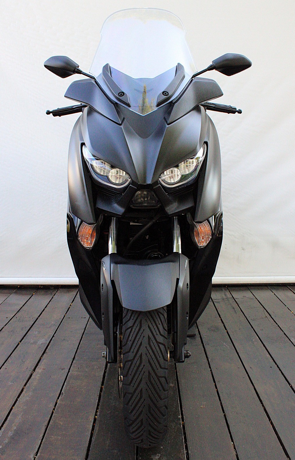 YAMAHA XMAX ABS