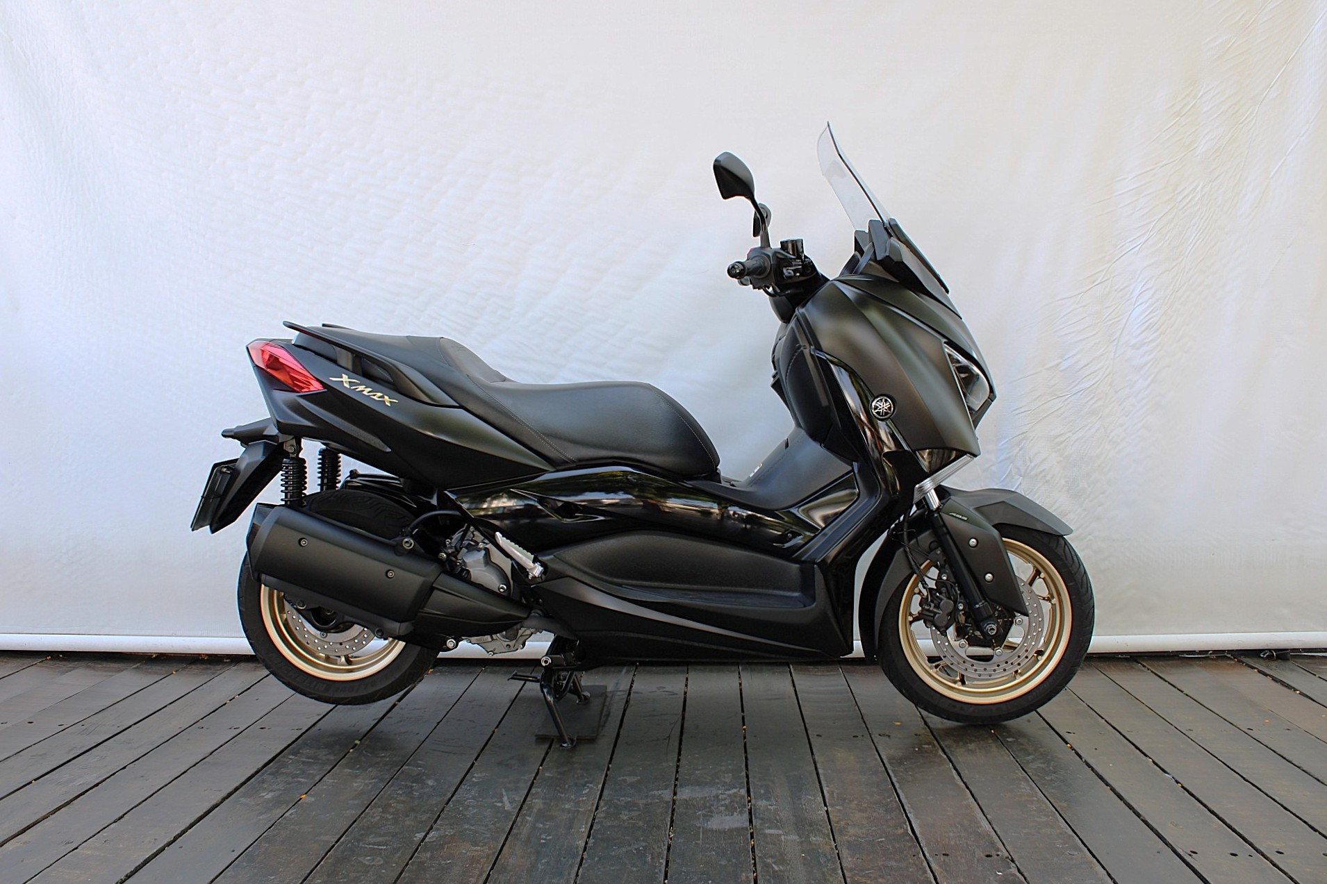YAMAHA XMAX ABS